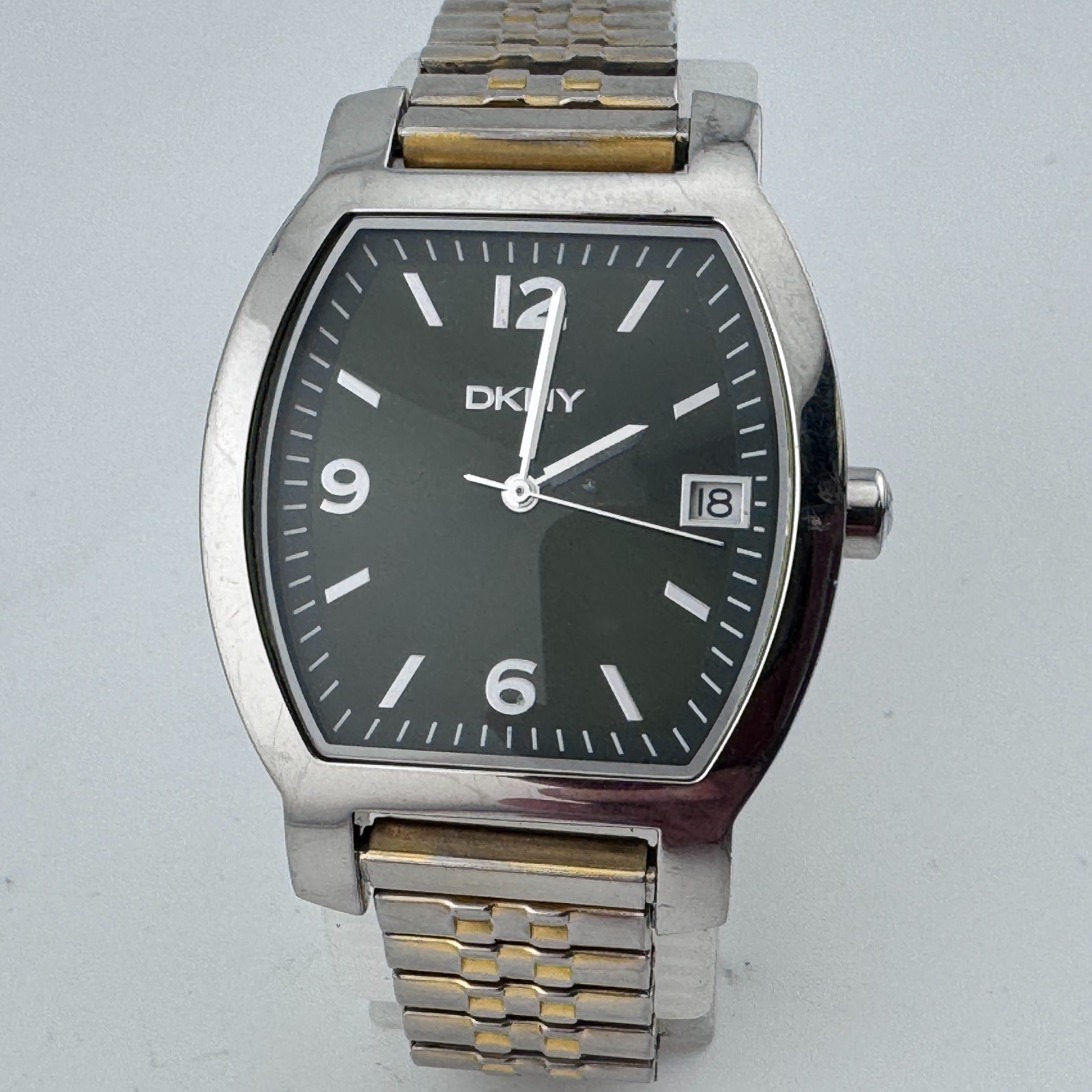 DKNY Watch Quartz NY-1046 Unisex 50m Silver Steel Green Stretch Analog New Batte