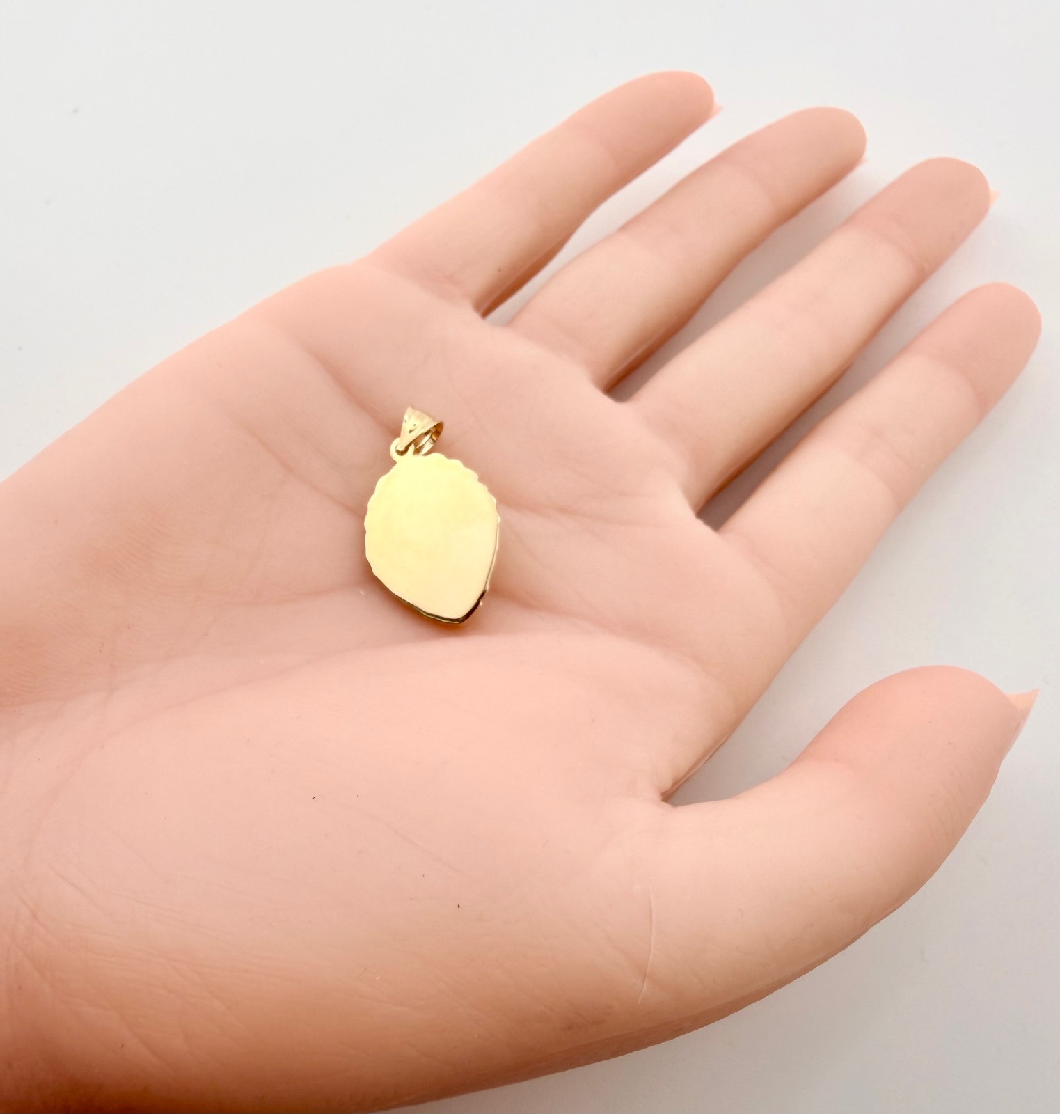 Pure 14 K Yellow Gold Lion Head Pendant