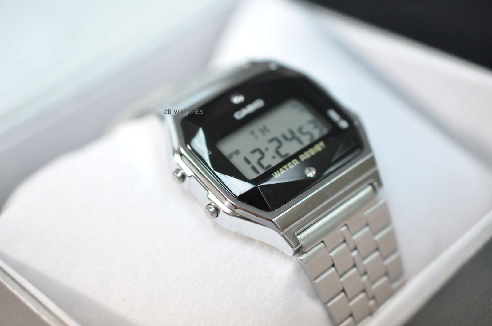 A159WAD-1 Casio Men’s Diamond Series Watch Stainless Steel Glass made Japan