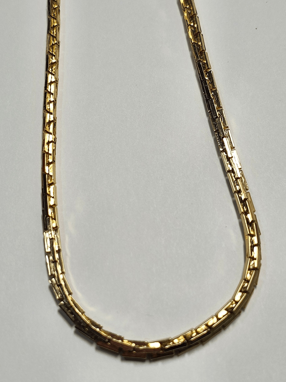 Classic Gold-Tone Chain Necklace 21″ Length