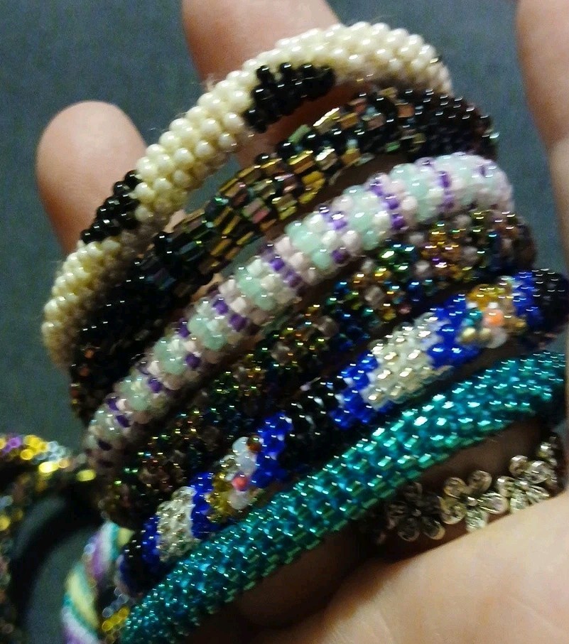 Lot Of 12 Roll On Bracelets Nepal Aid Through Trade (lot #25)