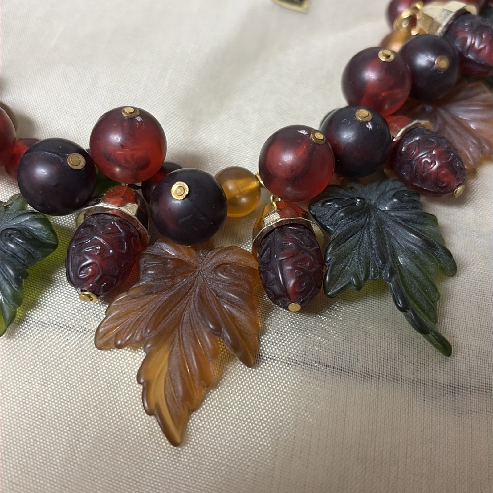 Vtg NWT Lucite Necklace Red Green Orange Brown Necklace Autumn Fall Leaves Acorn