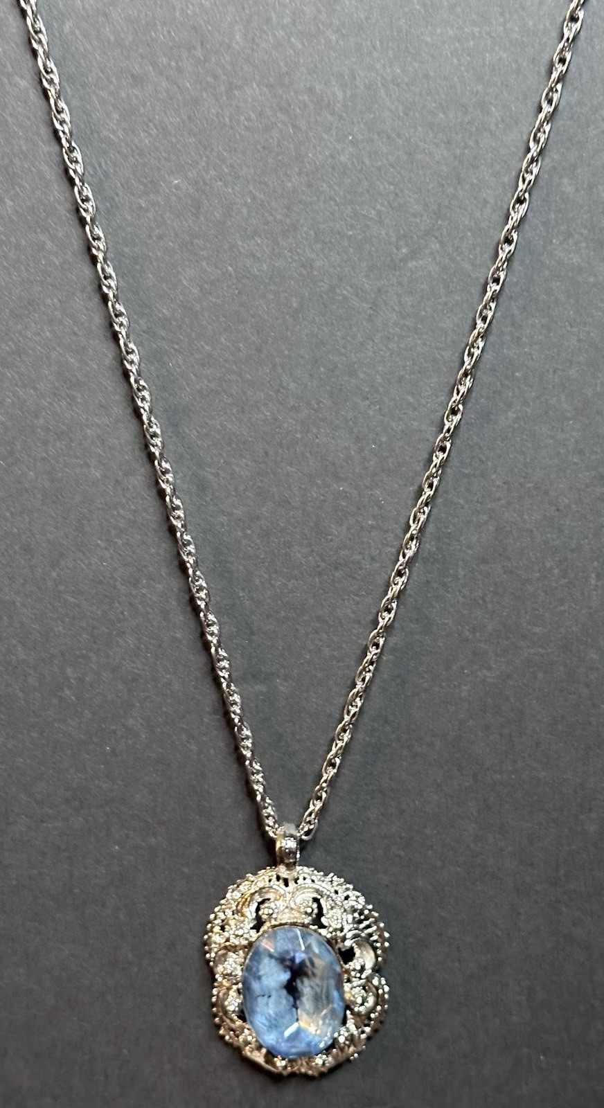 Vintage Silver Foil Back Aquamarine Rhinestone Pendant Rope 24” Chain Necklace