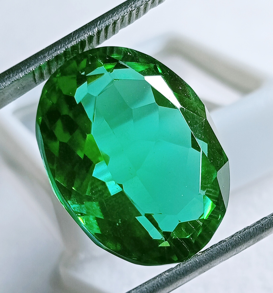 Green Peridot Natural Rare Oval Cut Certified 18.10 Ct Loose Gemstone