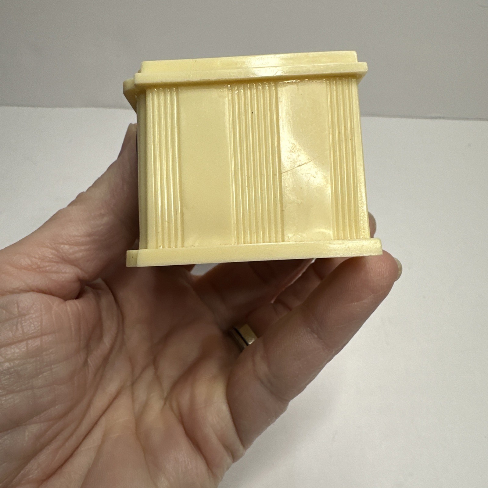 Vintage Art Deco Cream Celluloid Wedding Engagement Special Occasion Gift Box
