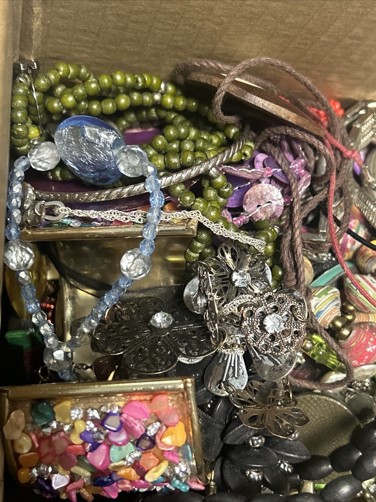 HUGE 5 + Lbs Jewelry WEARABLE Lot Tangled Unsearched VINTAGE ESTATE TREASURE