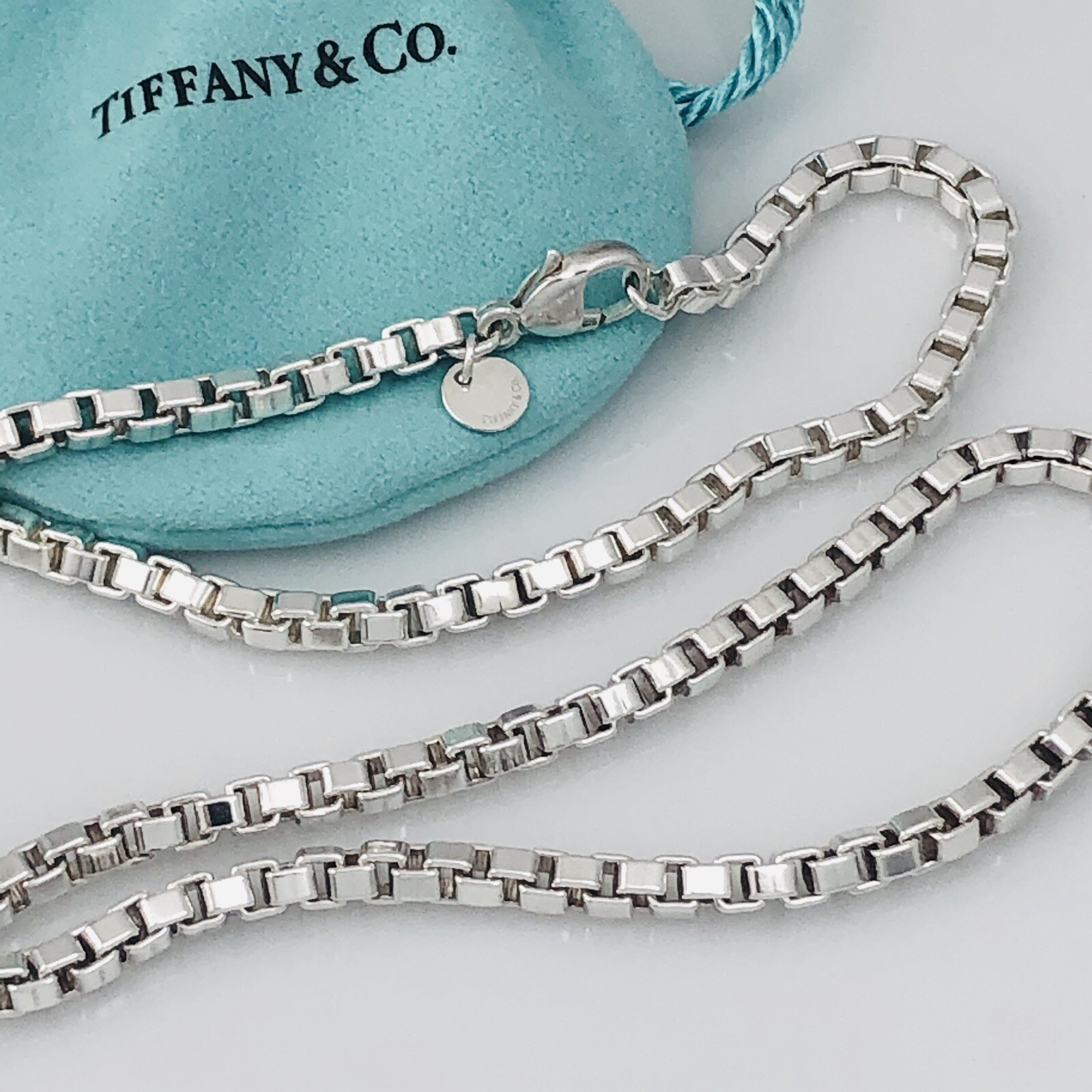 22” Tiffany & Co Large Men’s Unisex Venetian Box Link Necklace