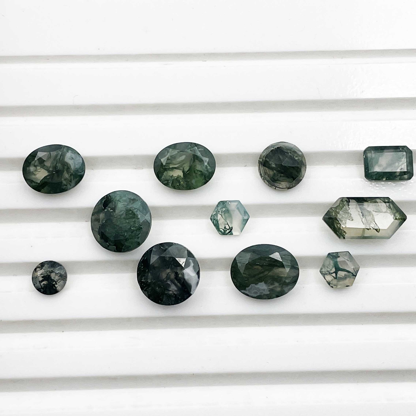 Natural Moss Agate Mix Cut Loose Gemstone Lot 33 Pcs 5-10 MM 30 CT
