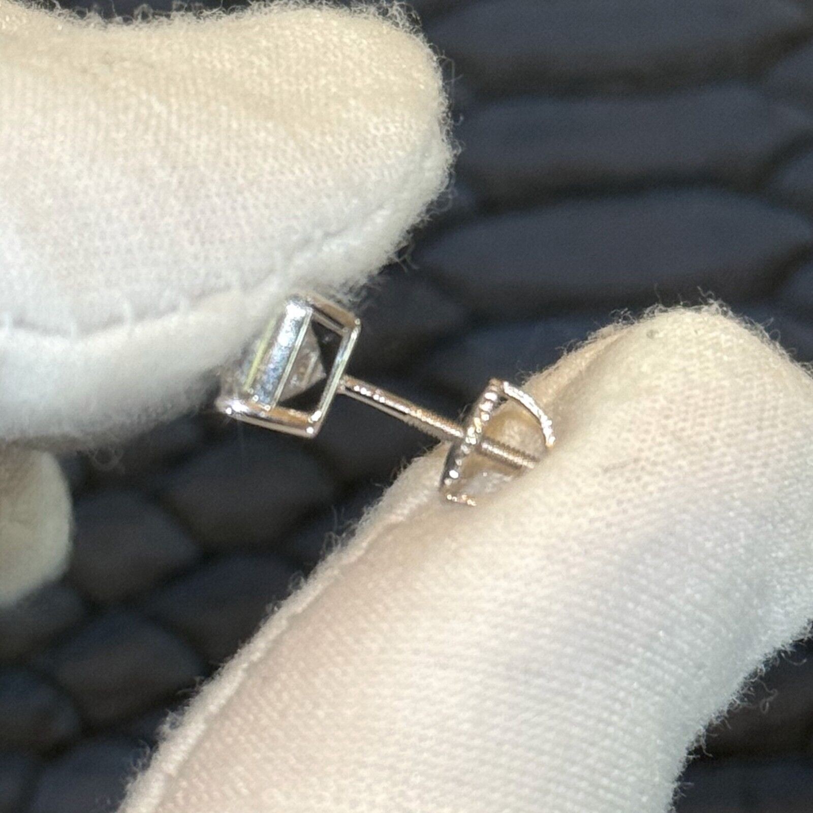 Certified VVS1 Princess Cut Moissanite Stud Earrings – 925 Silver or 14K Gold