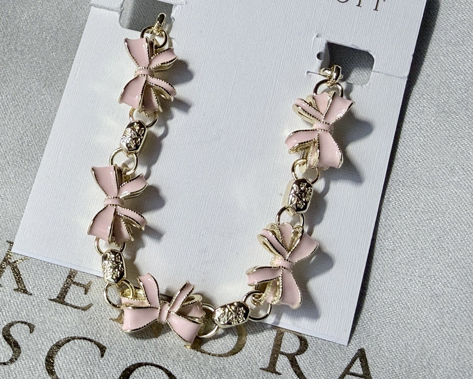 🎀NEW Kendra Scott🎀 x LoveShackFancy 🎀 Gold Bow Pink Enamel Charm Bracelet