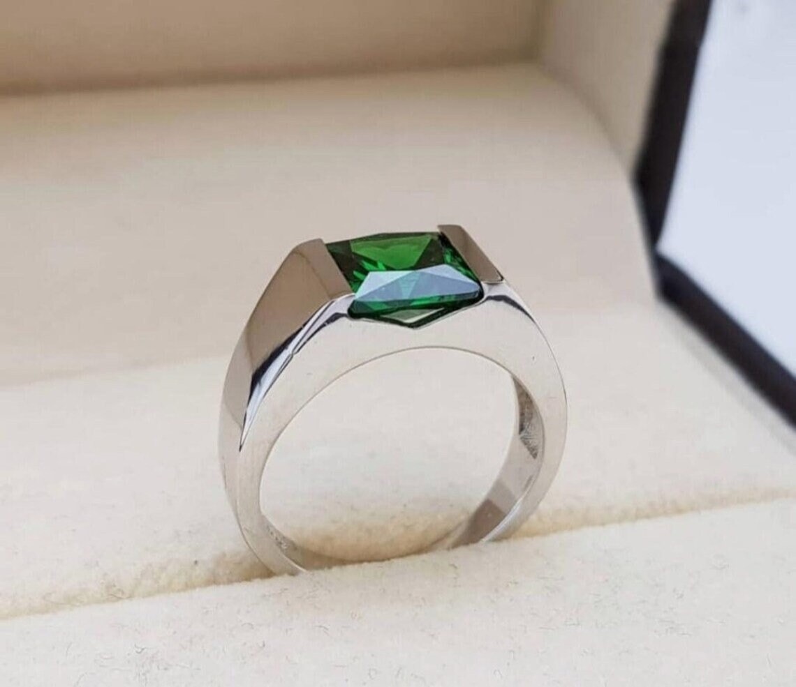 Lab-Grown Emerald Sterling Silver Ring: Art Deco Square Green Stone