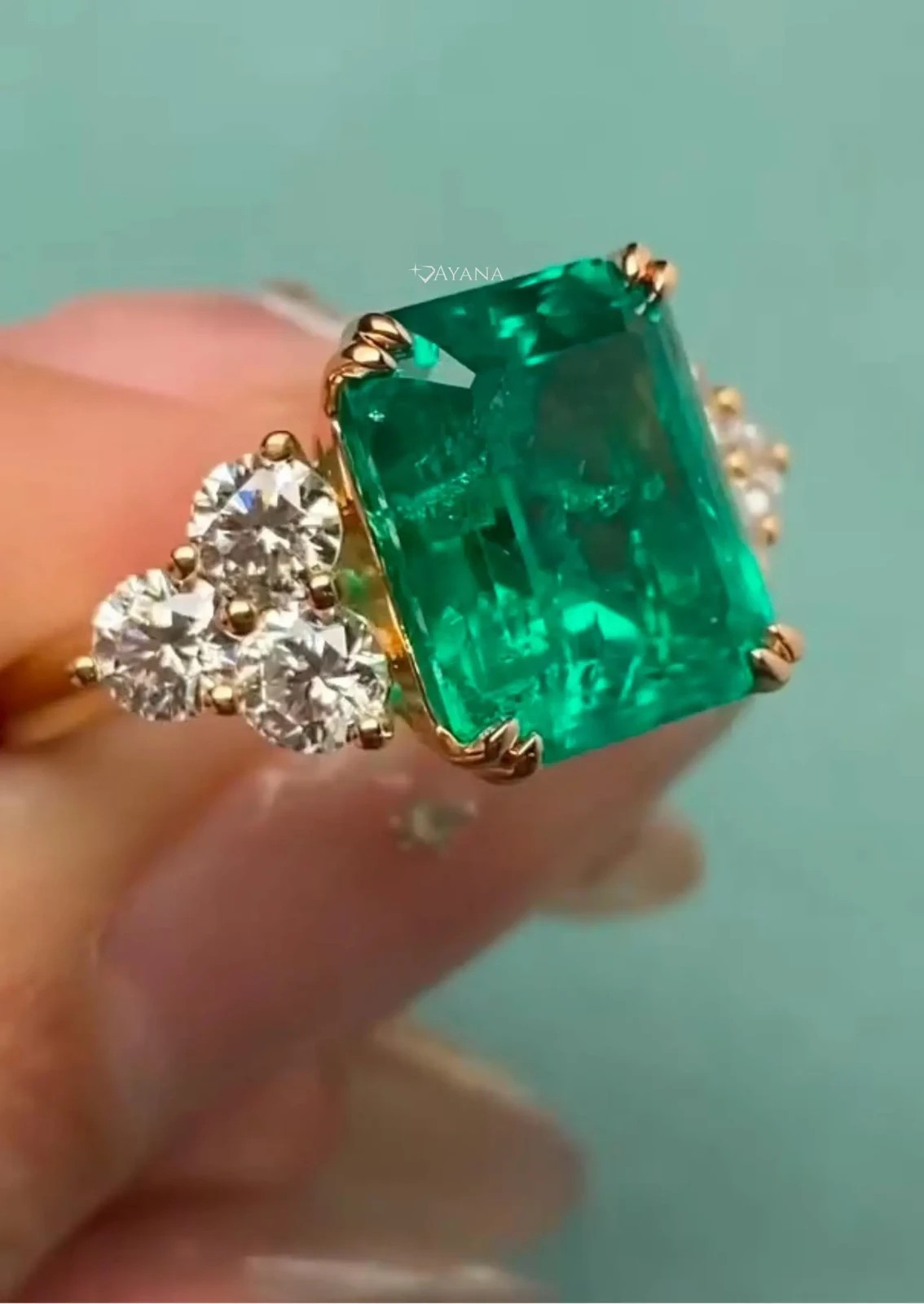 10.59 Ct Emerald Cut Natural Green Emerald & Diamond Wedding Ring 18K YellowGold
