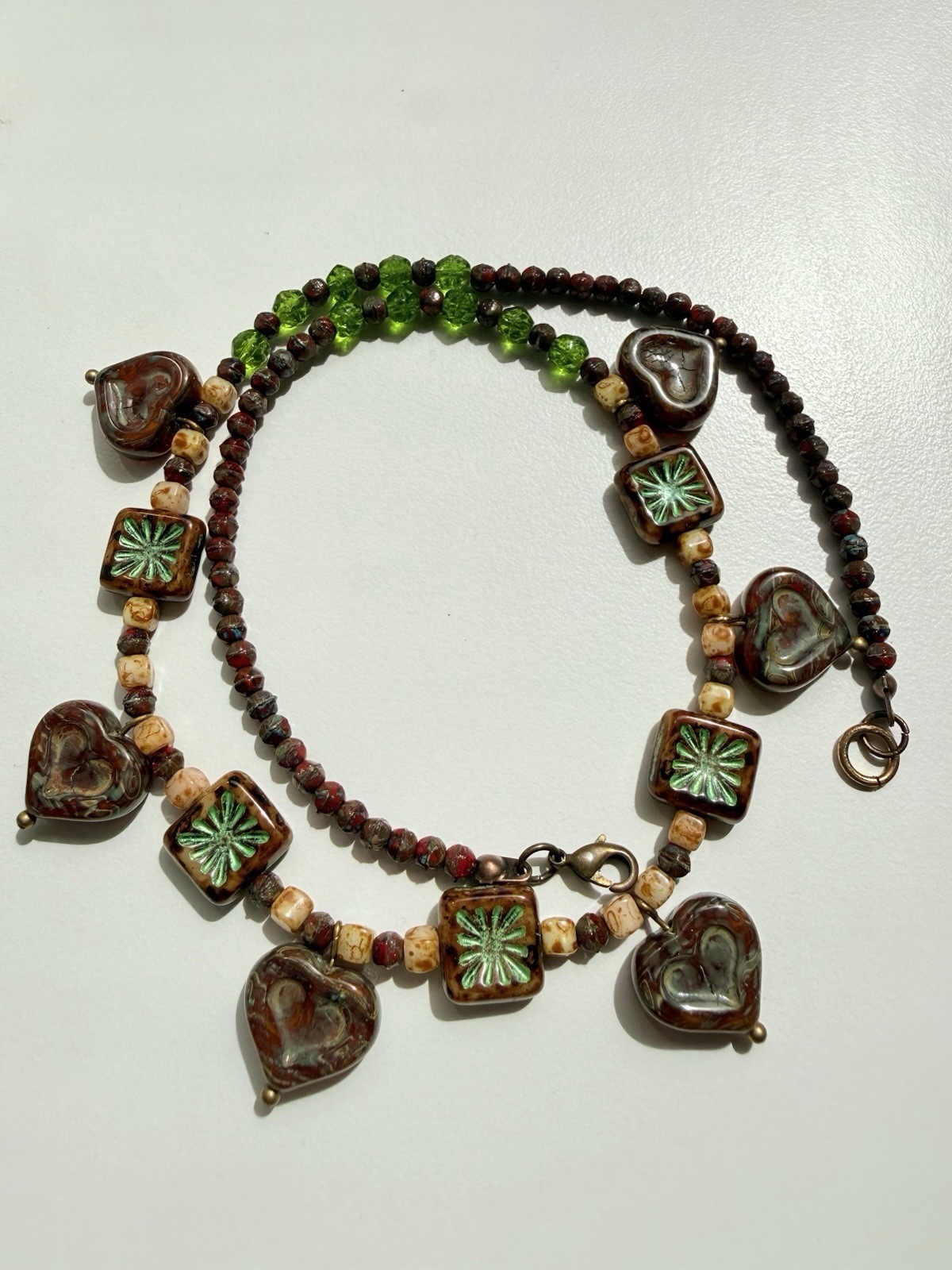 Czech Molded Glass Bead Necklace Hearts and Flowers (3304)