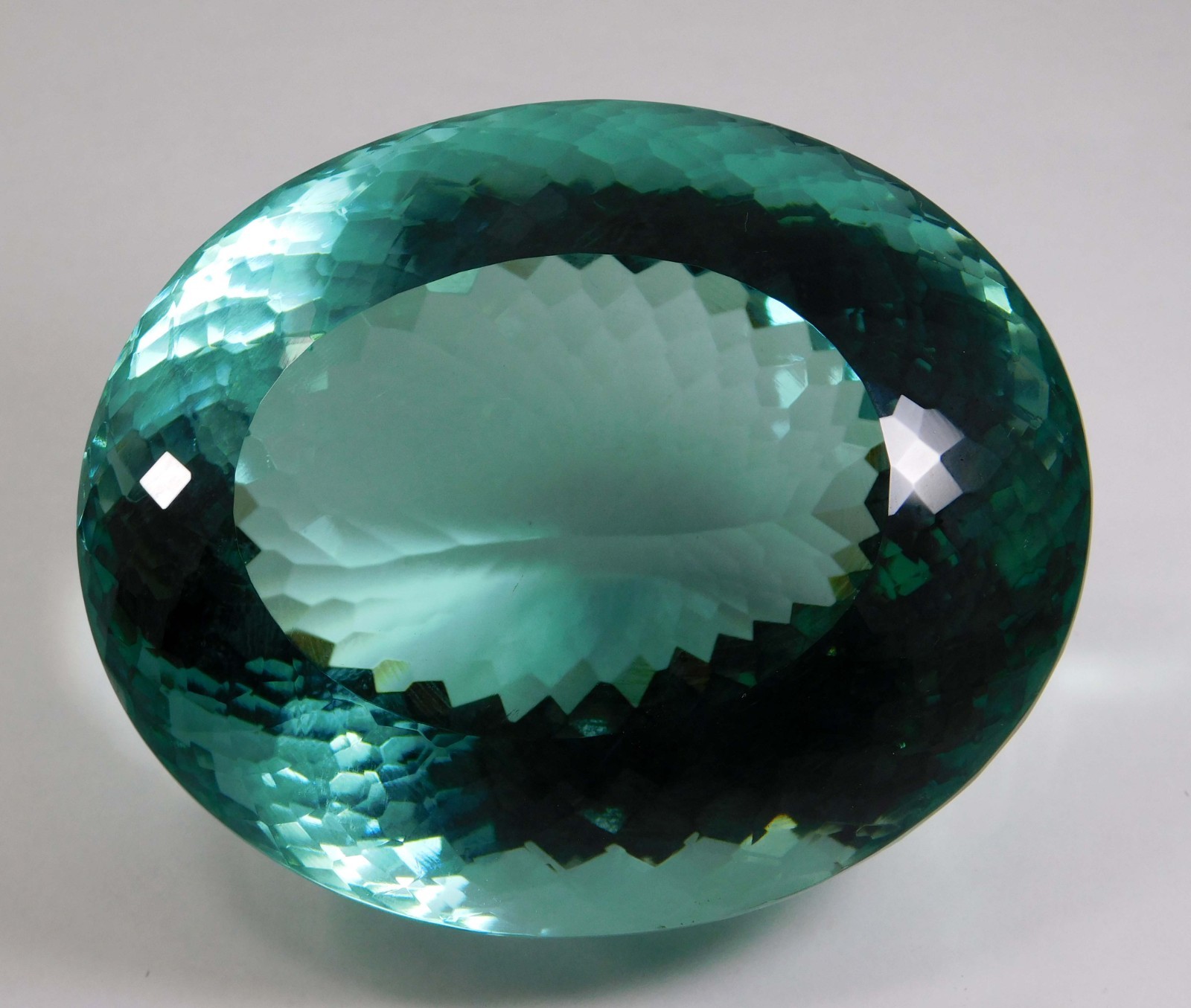 Certified 1544.60 Ct Natural Brazilian Blue Aquamarine Oval Cut AAA+ Gemstone