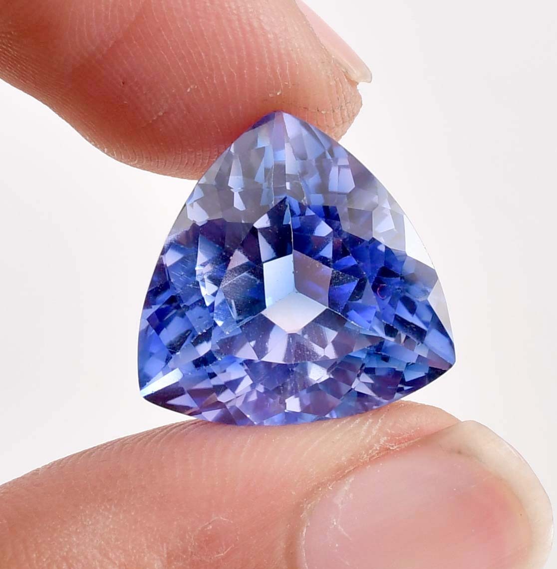 Natural Flawless 14 x 14 mm Ceylon Blue Sapphire Loose Gemstone (GIT Certified)