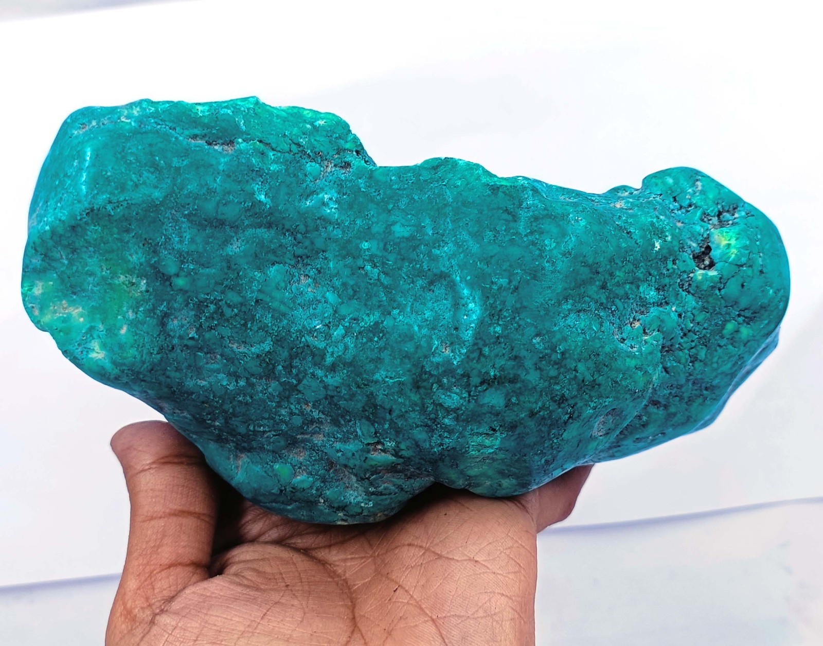 Massive 4660.0Carat Natural Sky Blue Turquoise Rough EGL Certified Gemstone 6YGE