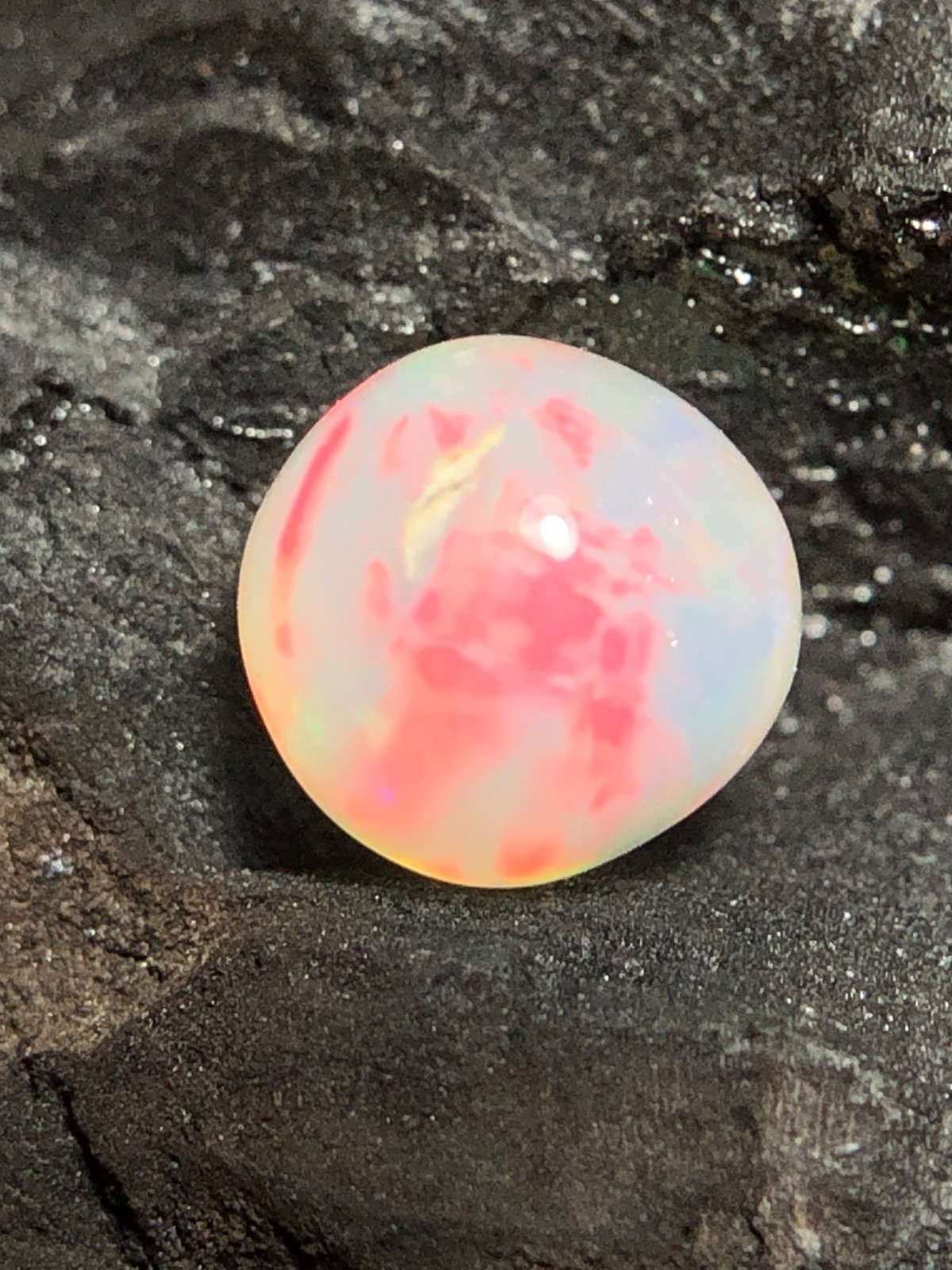 Natural White Ethiopian Opal Sphere, 6 MM 0.90 Ct Rainbow Fire Opal Ball