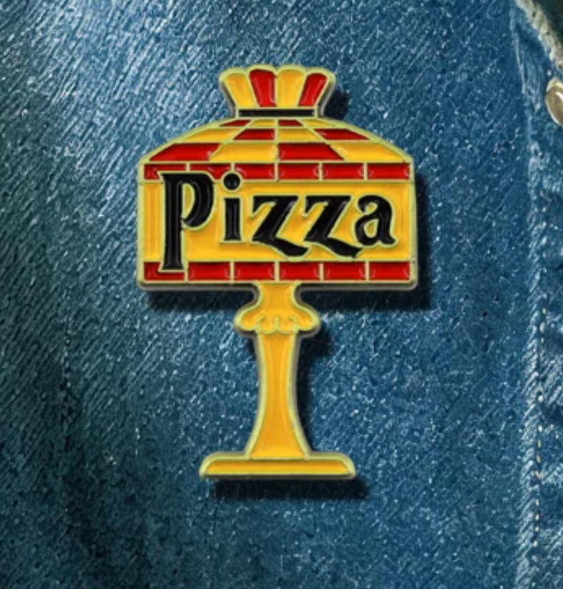 PIZZA HUT-PIN-2 OR MORE PINS SHIPPING $5.49-SPEND $20 AND SHIPPING IS FREE