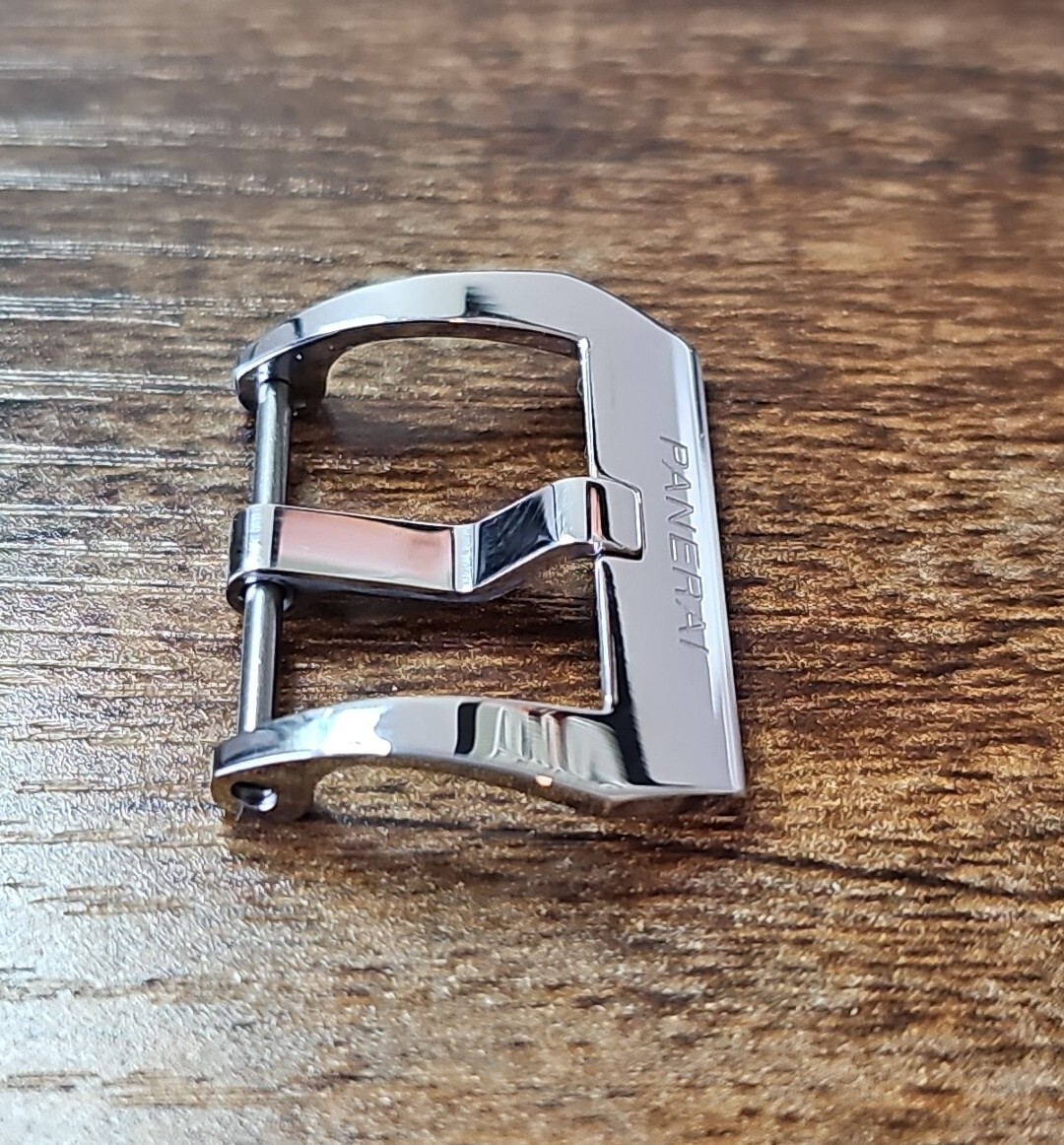 PANERAI WATCH OEM POLISHED STAINLESS STEEL TANG BUCKLE 22MM PAV00625