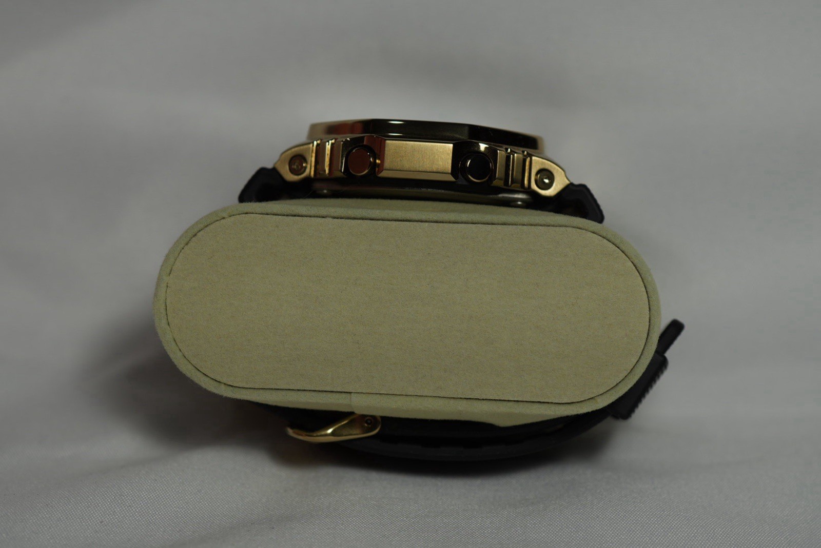 Casio G-SHOCK GM-2100G Gold Octagon Case Analog-Digital Quartz Black Resin