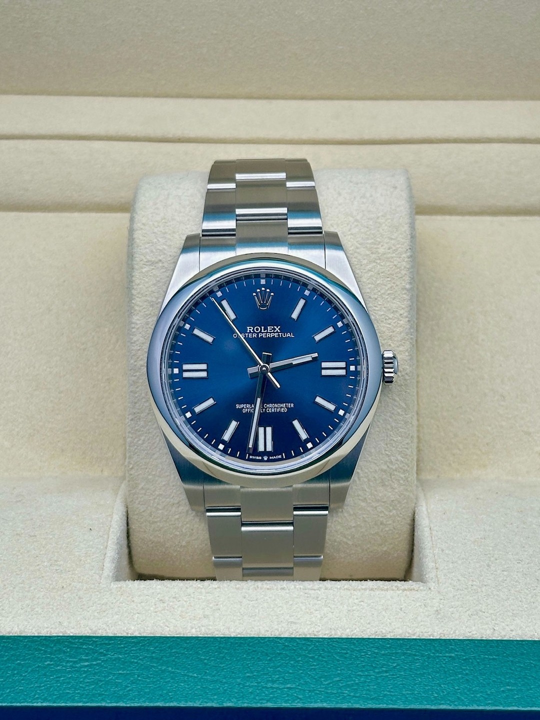 Rolex 124300 Blue 41mm 2025