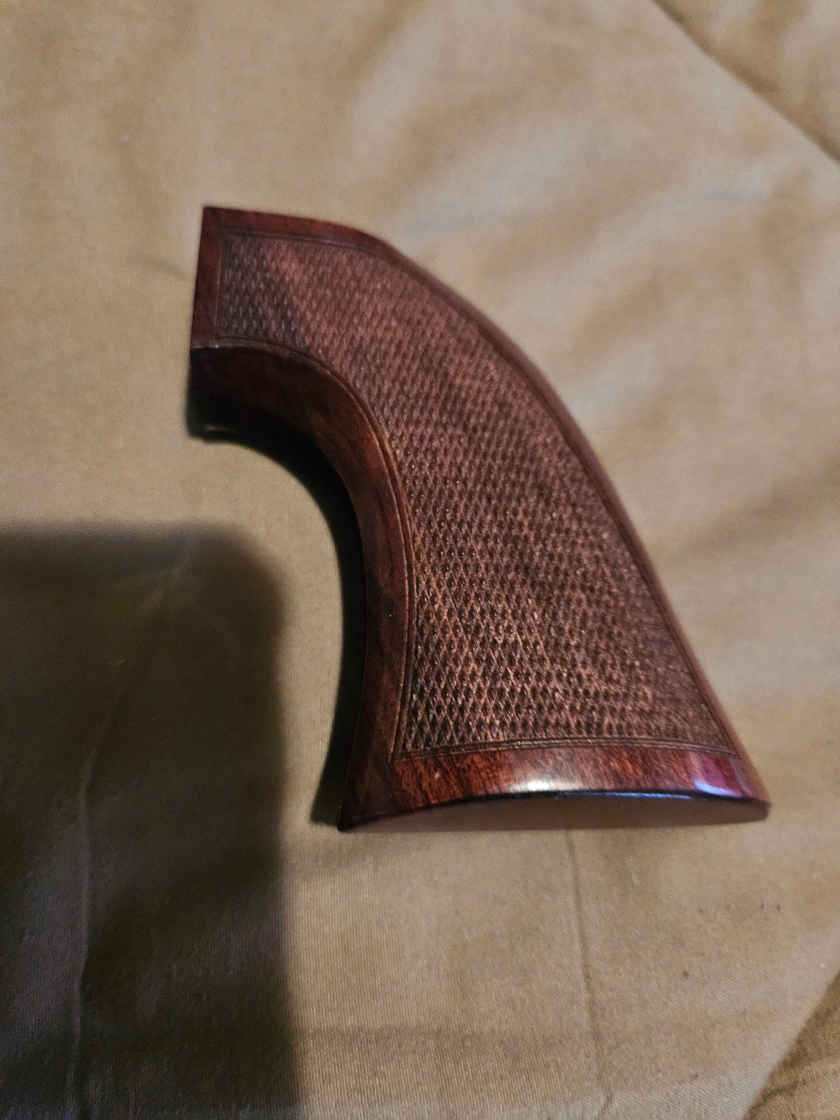 Unmarked All-In-One Wooden Western Gun Grip
