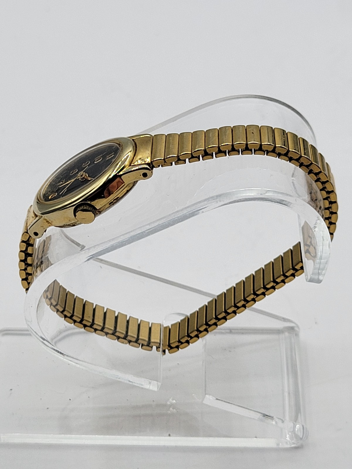 Vintage Timex Watch Womens mm Oval Face Gold Tone New Battery