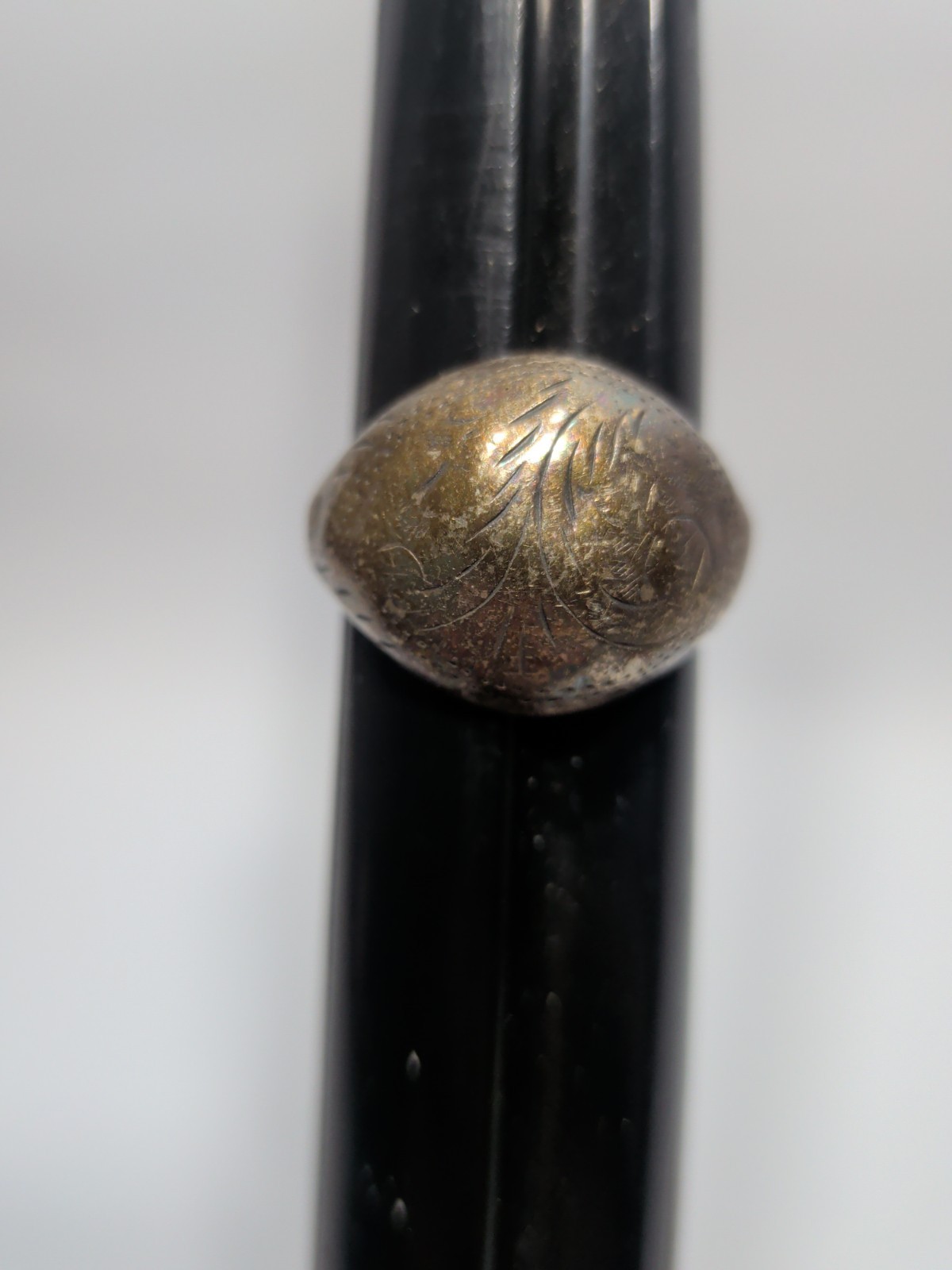 ✨VINTAGE✨ .925 Sterling Silver Etched Dome Ring – Size 9 – Made In Thailand