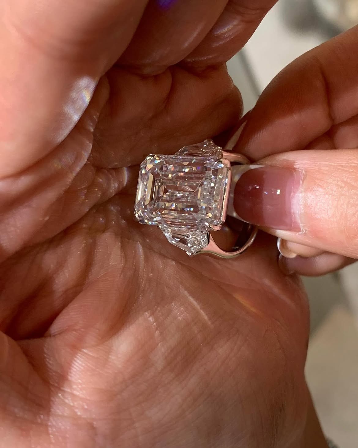 7.99 CT Emerald Cut Lab Grown E/VS1 Diamond Proposal Ring Gift 14K White gold