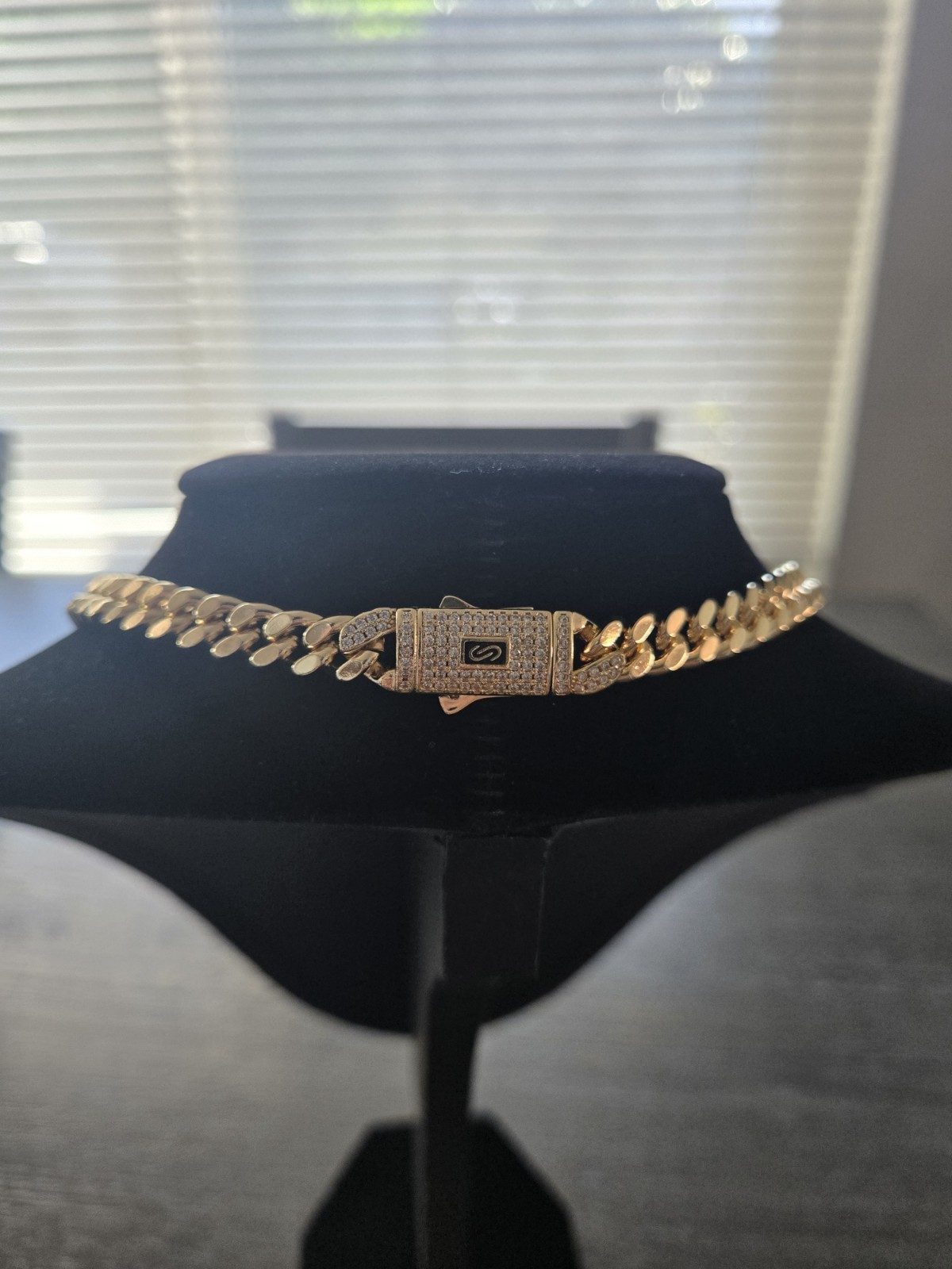 Monaco Gold Cuban Link 9mm Chain Iced Sleek Clasp In 18K Gold Filled Necklace