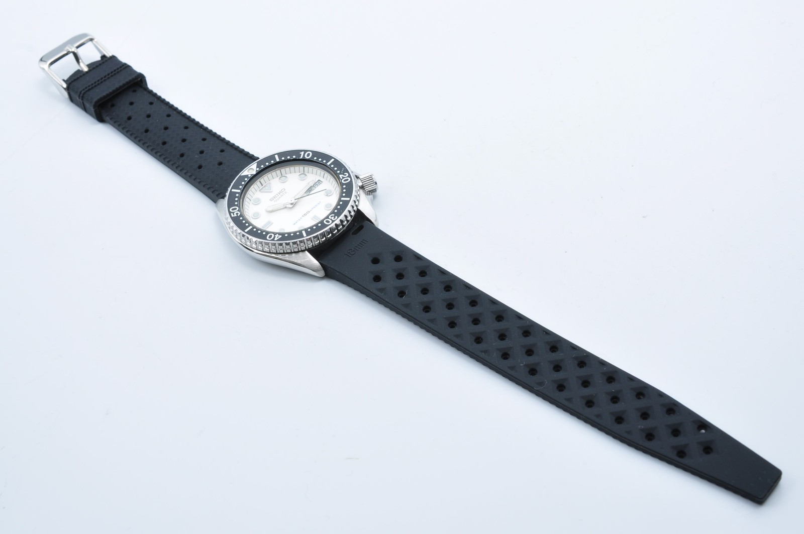 Seiko 6458-600B White Dial Quartz 150m Diver Rubber Band 1980s Japan w-12201