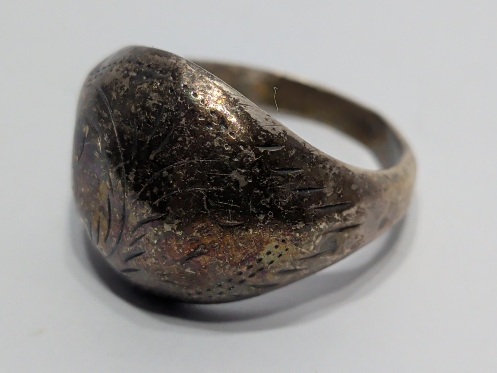 ✨VINTAGE✨ .925 Sterling Silver Etched Dome Ring – Size 9 – Made In Thailand