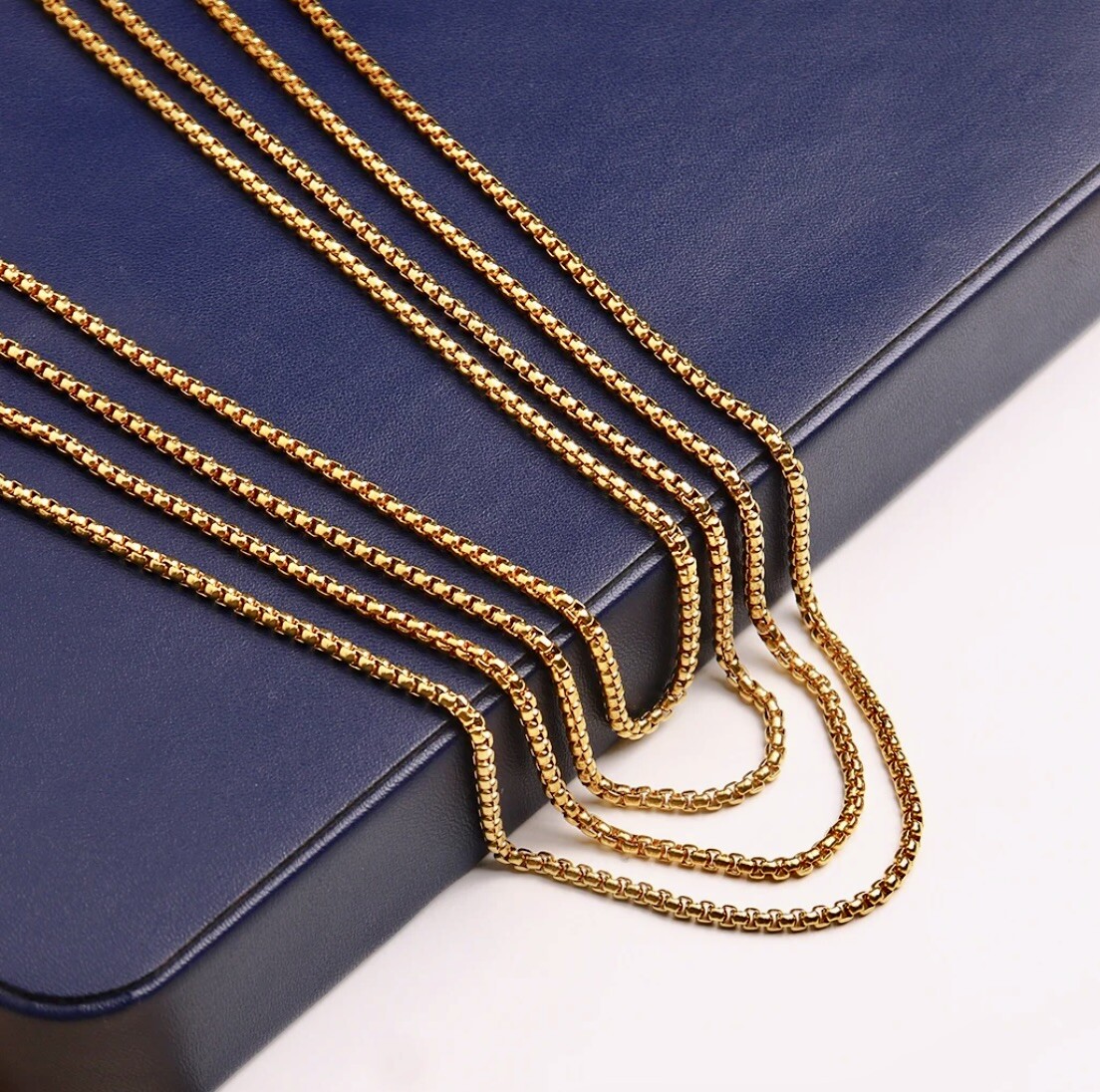 18K Gold Plated Stainless Steel Box Chain Necklace Men Women 18-24 inches, 2-4mm