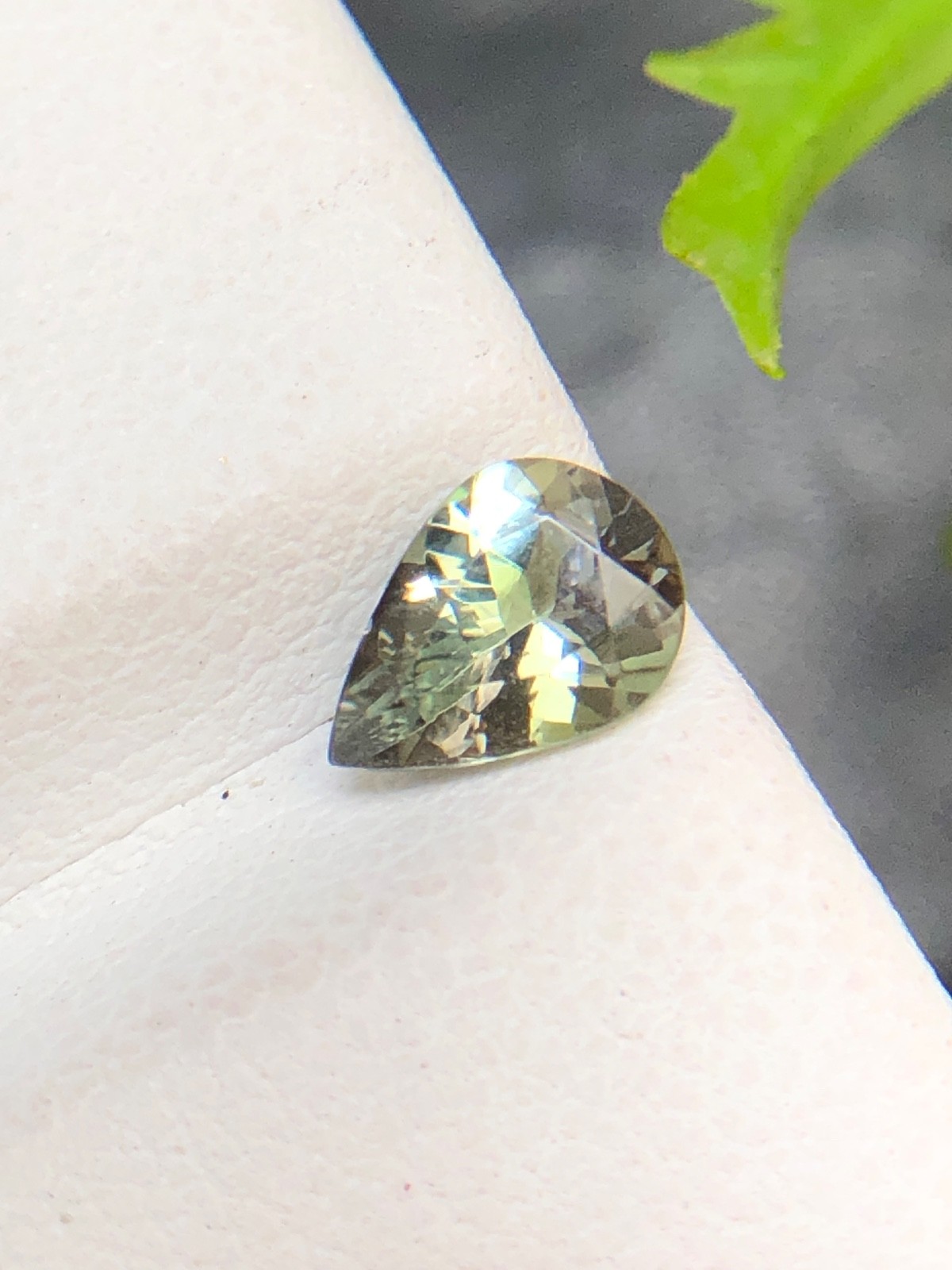 Natural Tanzanite Pear, Golden Purple Color 7×5 MM Faceted Zoisite Gemstone