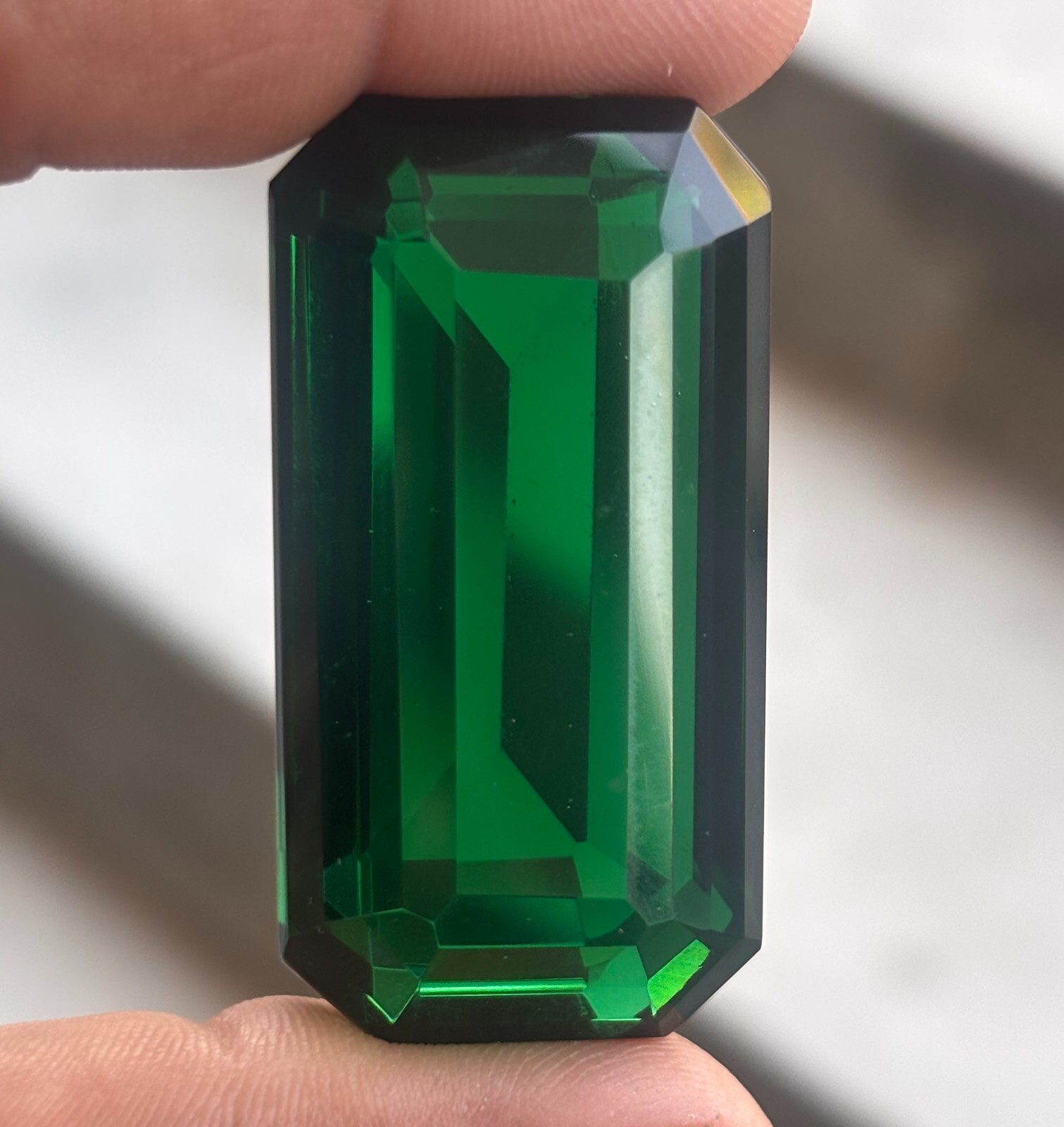 Natural 150 Cts Colombian Rich Green Emerald Shape Loose Certified Gemstone