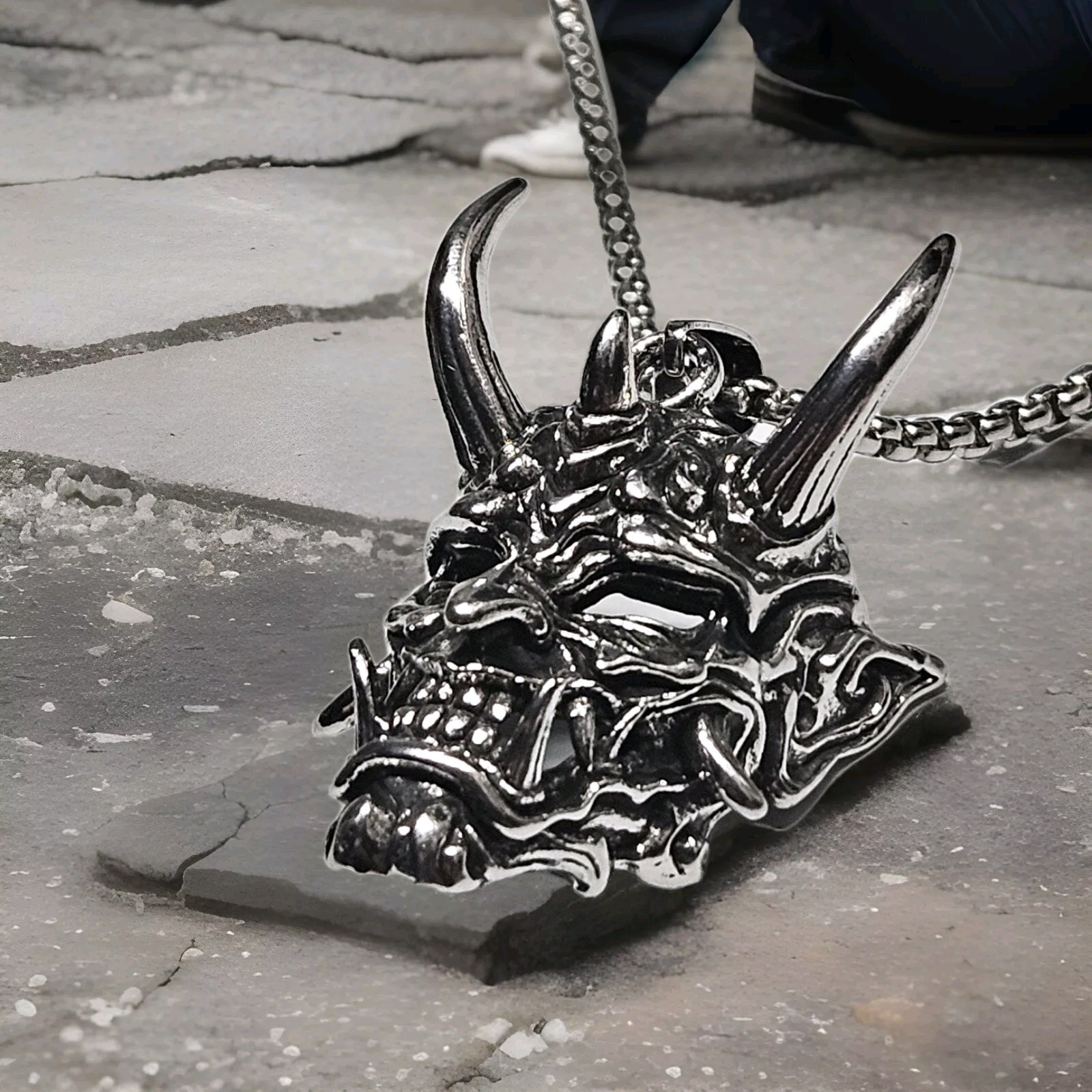 Men’s Stainless Steel Evil Demon Skull Pendant Box Chain Punk Necklace 5-1