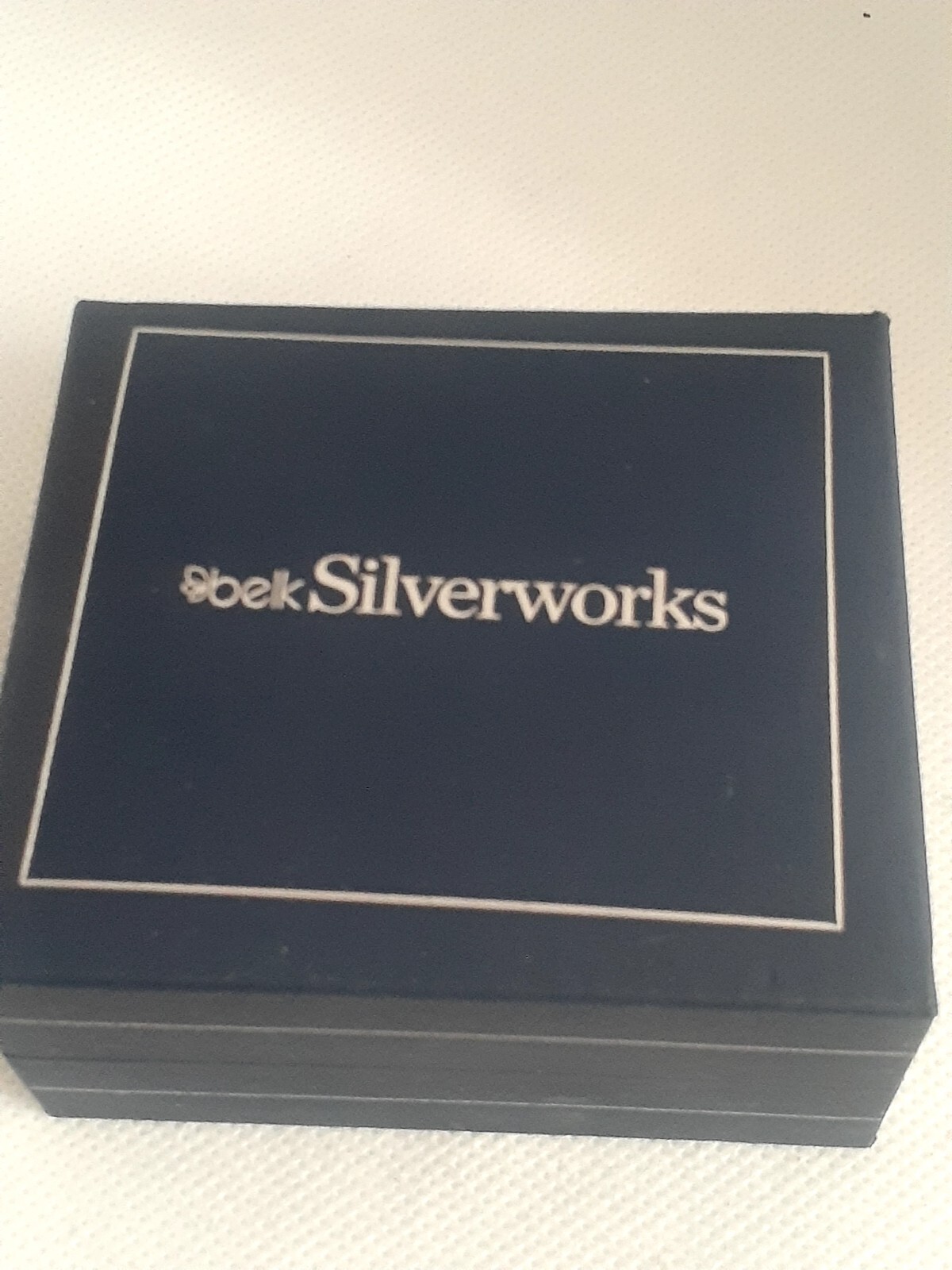 Belk Silverworks Silver Plate Swarovski crystal Family Tree Pendant necklace 16″