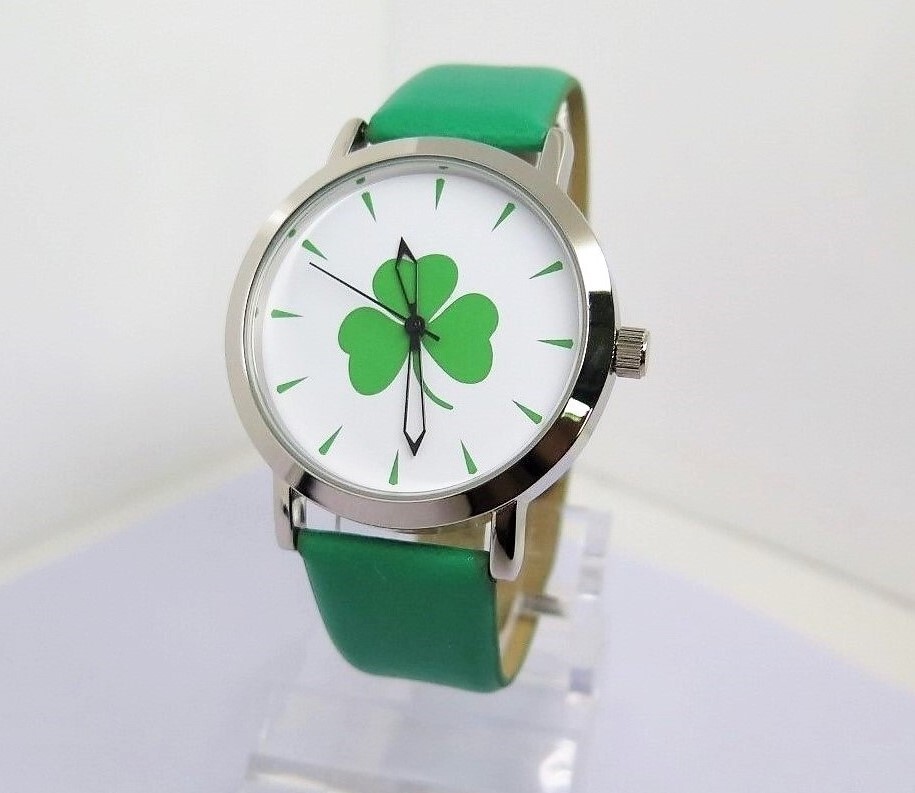 Shamrock Clover Leaf Watch Unisex Irish Wristwatch St. Patrick’s Day Gift Green