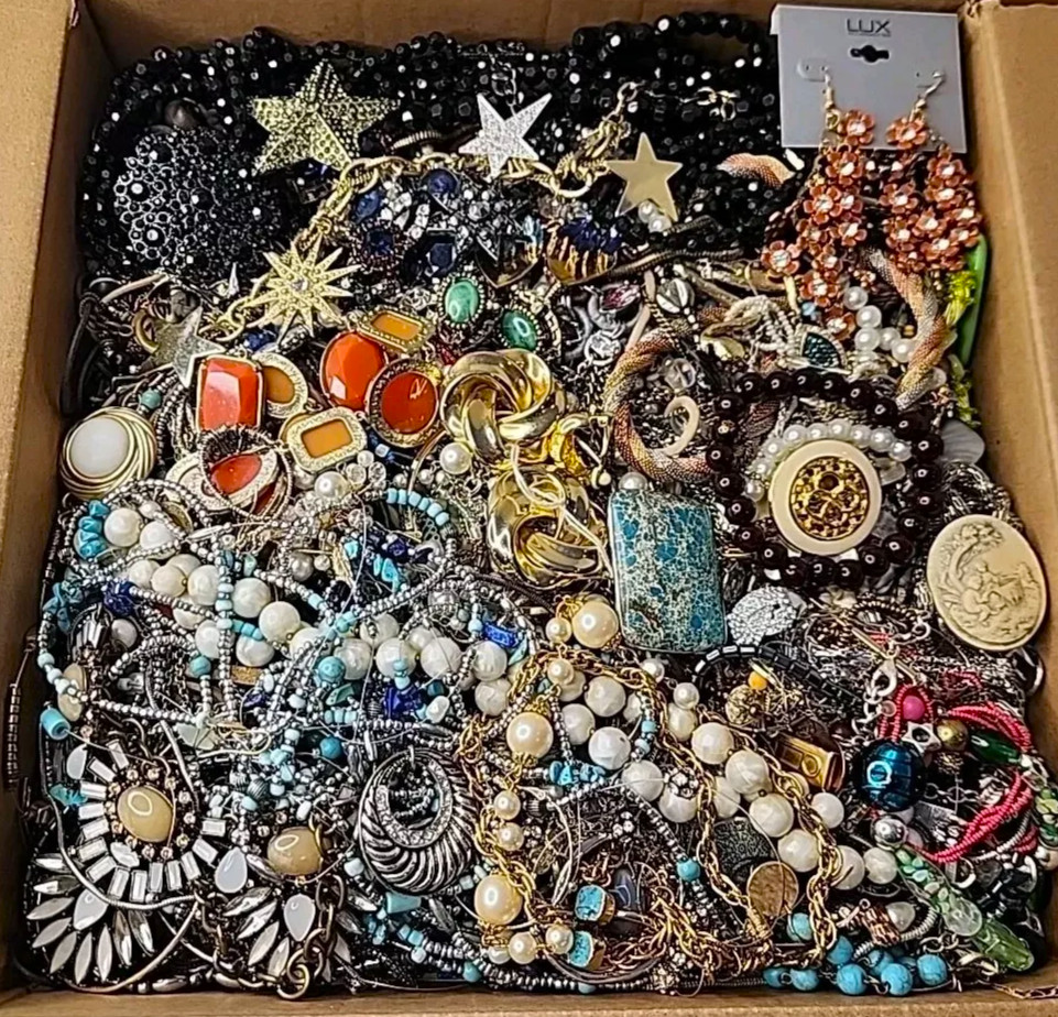 5 Pound Lb Unsearched Lot Jewelry VTG New Junk Art Craft Treasure Box FREE SHIP