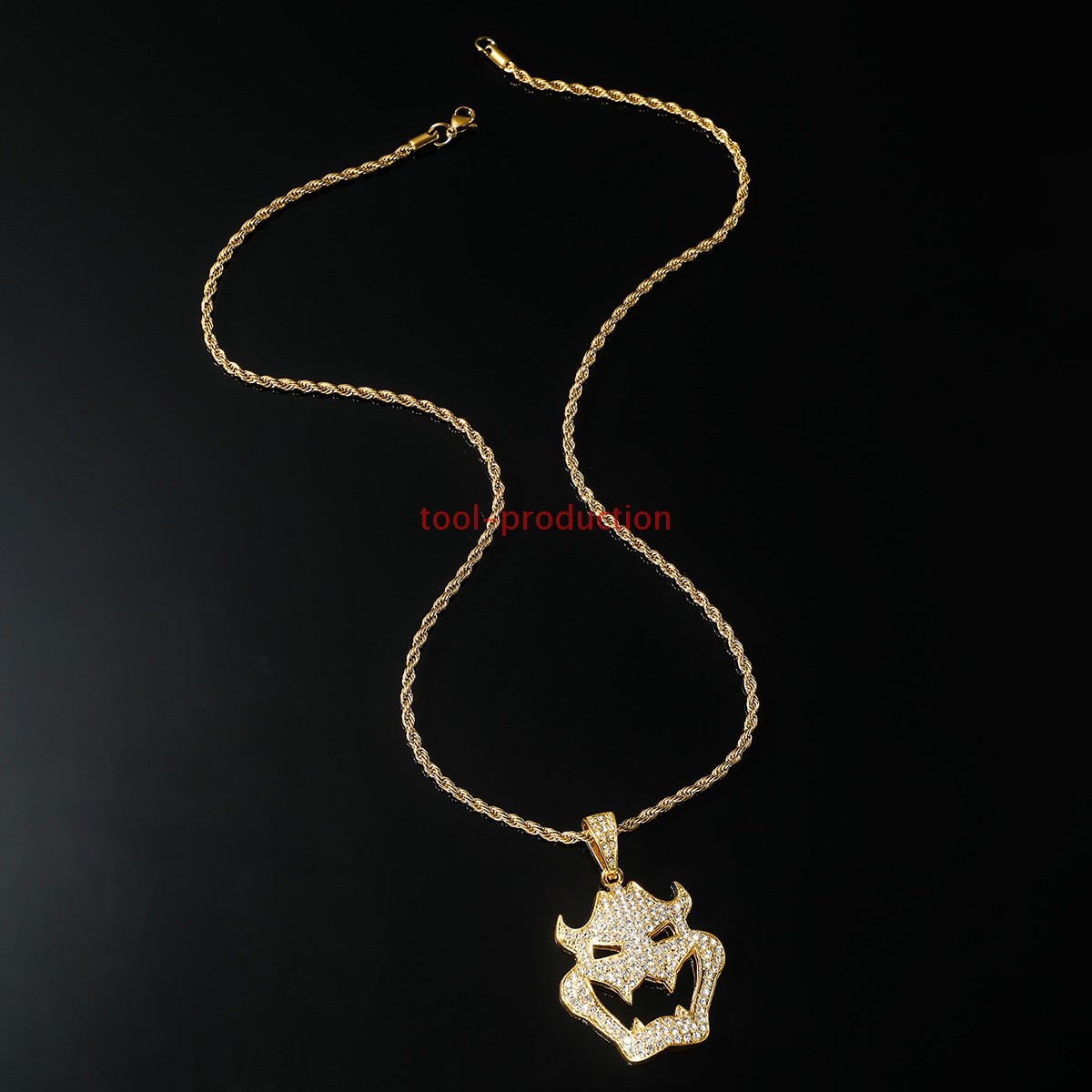 Hip Hop Iced Devil Face Cubic Zirconia Pendant With Free Necklace