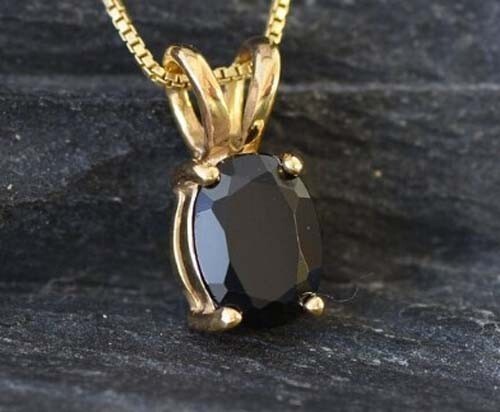 Women’s 4 Prong Solitaire 8 x 6 Round Black Simulated Pendant Gold Plated Silver