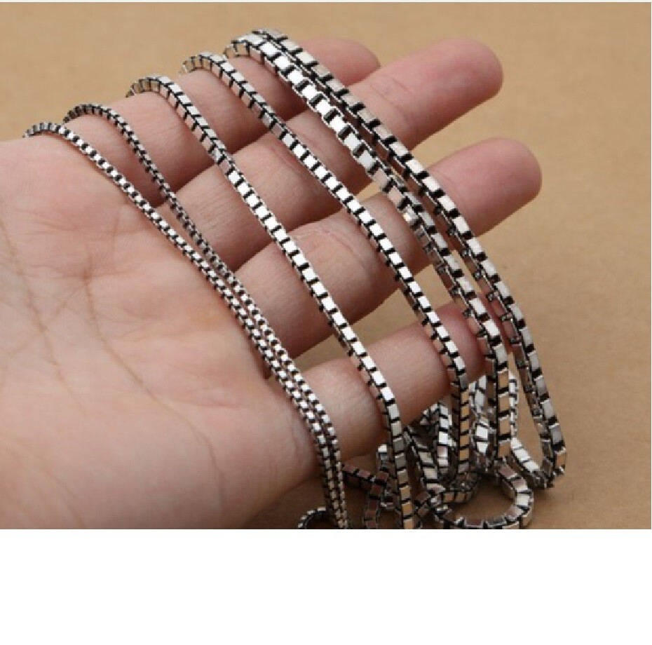 Genuine 925 Sterling Silver Tarnish-Free 16-32″ 1.4mm Italian Box Chain Necklace
