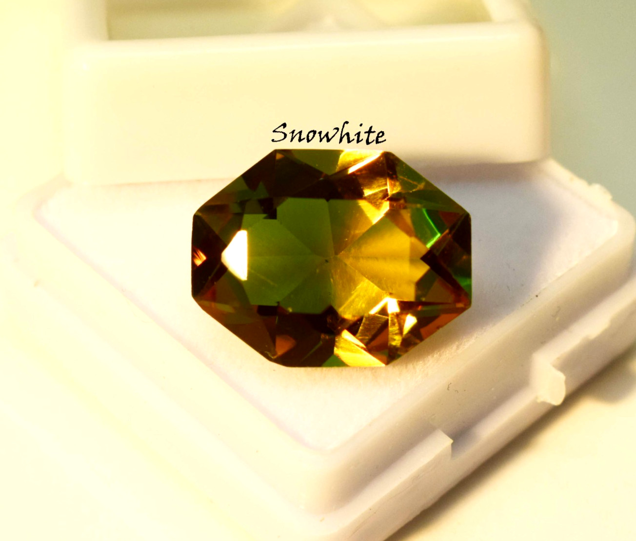 9Ct Rare Natural Russian Alexandrite Color Change Octagon Cut Certified Gemstone