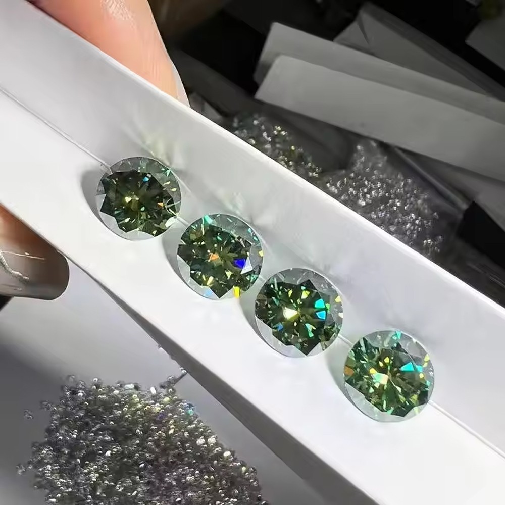 Colorful 0.1ct-5ct Full Size Loose Moissanite Stone VVS1 Gemstones GRA Wholesale