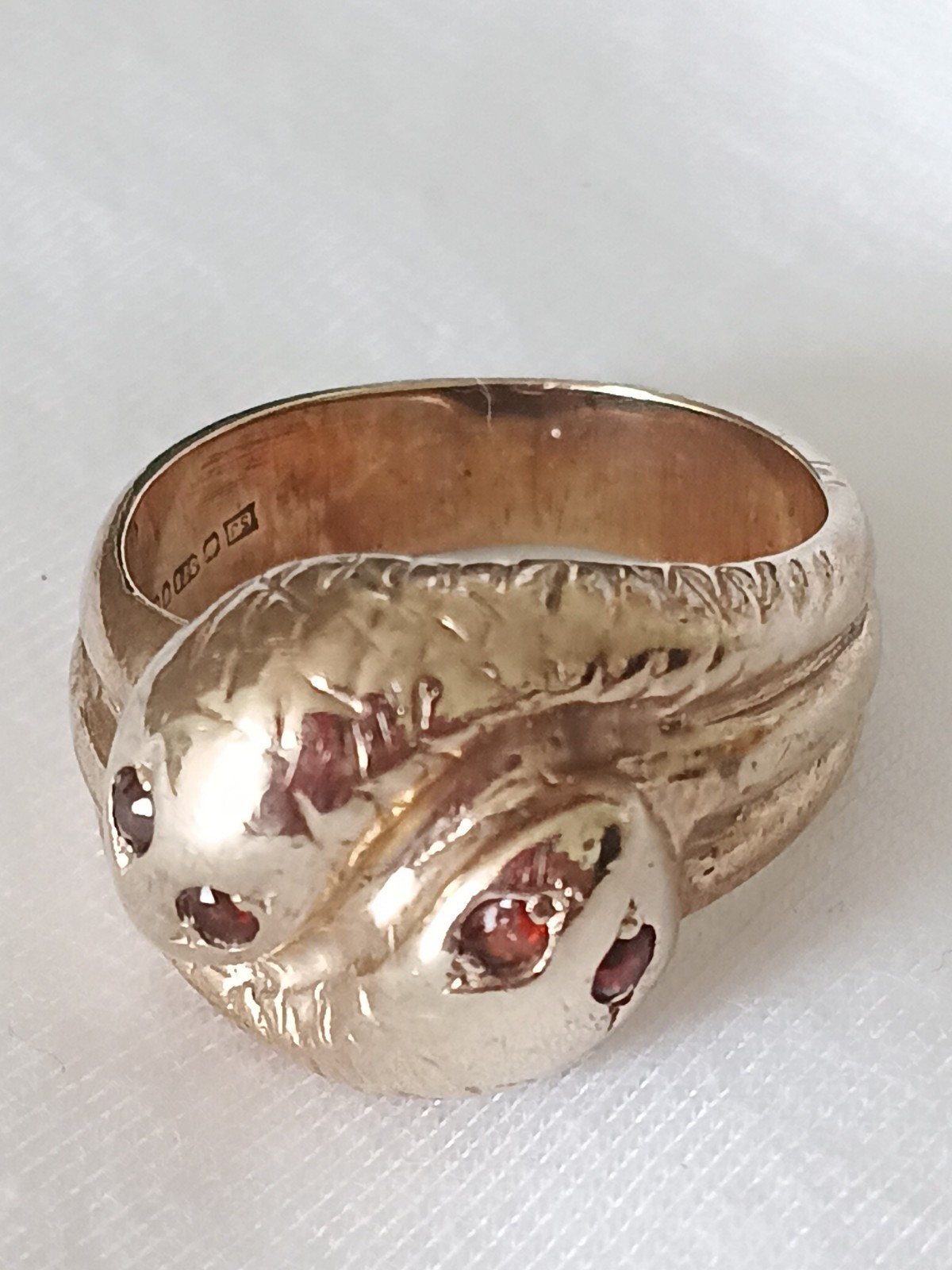 9 Carat Yellow Gold Double Snake Ring Garnet Eyes, Size J/k