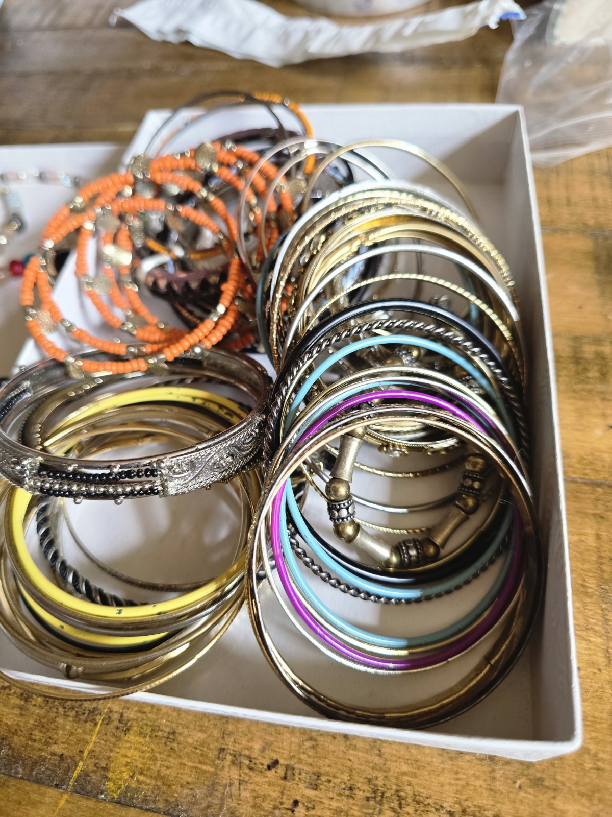Lot of 75 Fancy Bangles Bead Bracelets Gold/Silver Tone Wearable Fashion Jewelry