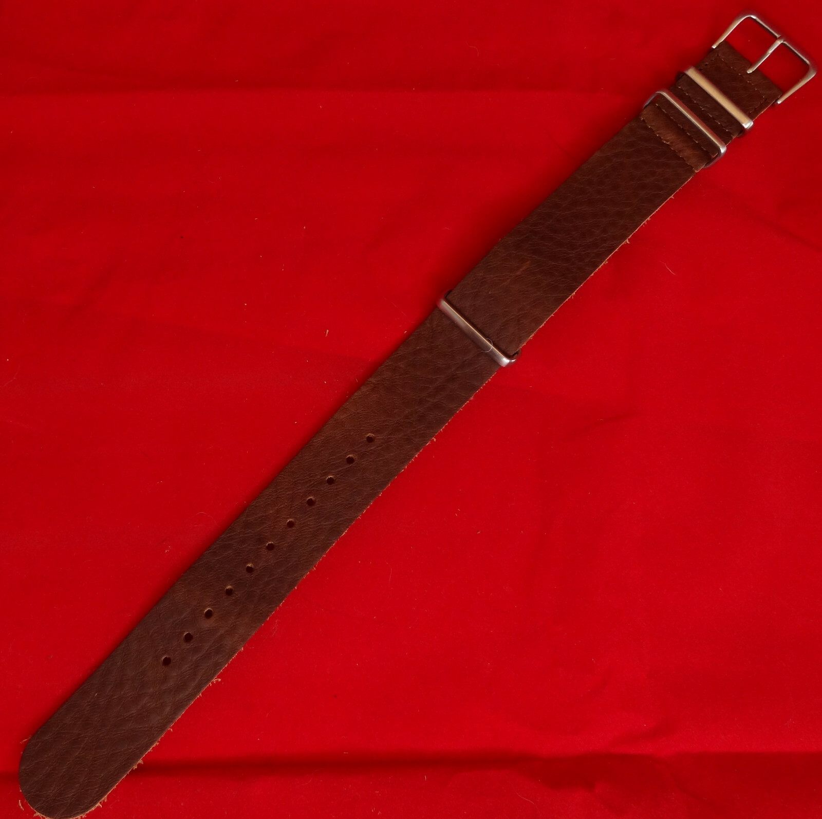New Mens Easy ONE PIECE 22mm REGULAR TO EXTRA LONG Watch Band Brown Leather