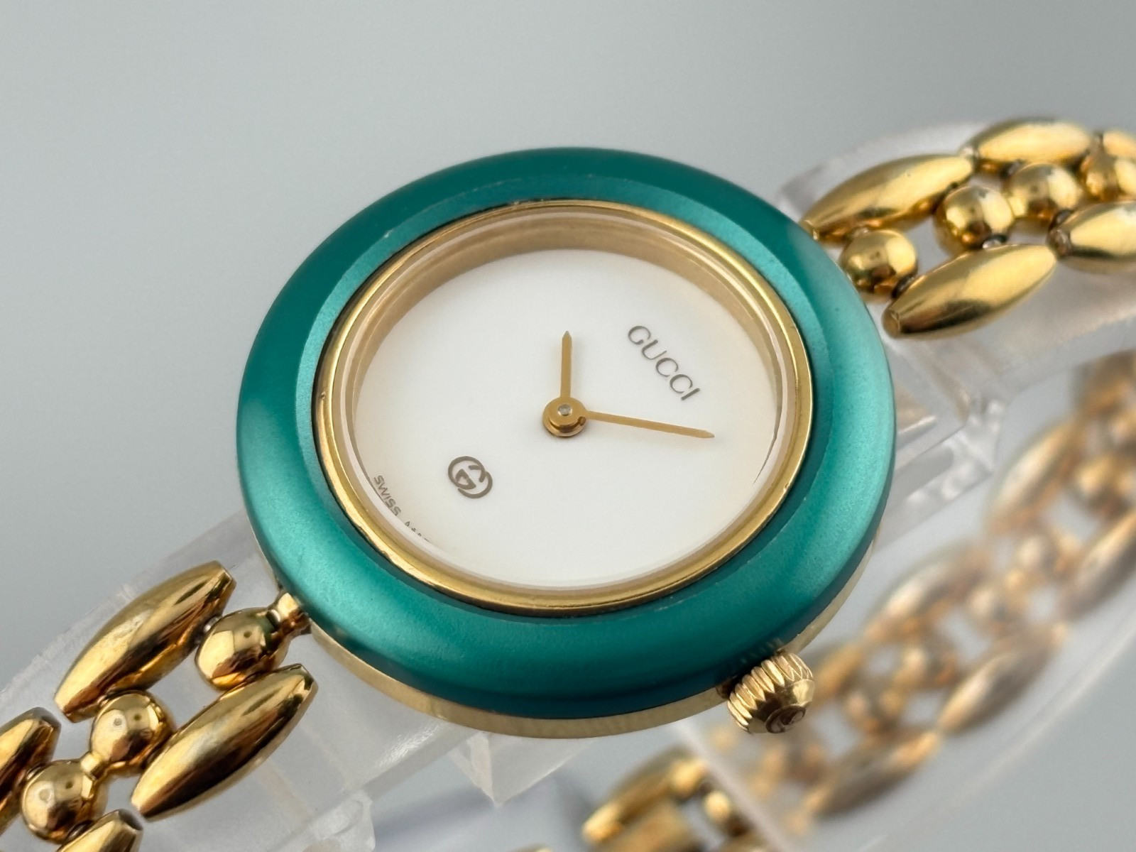 [Very Good] Gucci Change Bezel 1200 Gold Metal Green Watch Auth