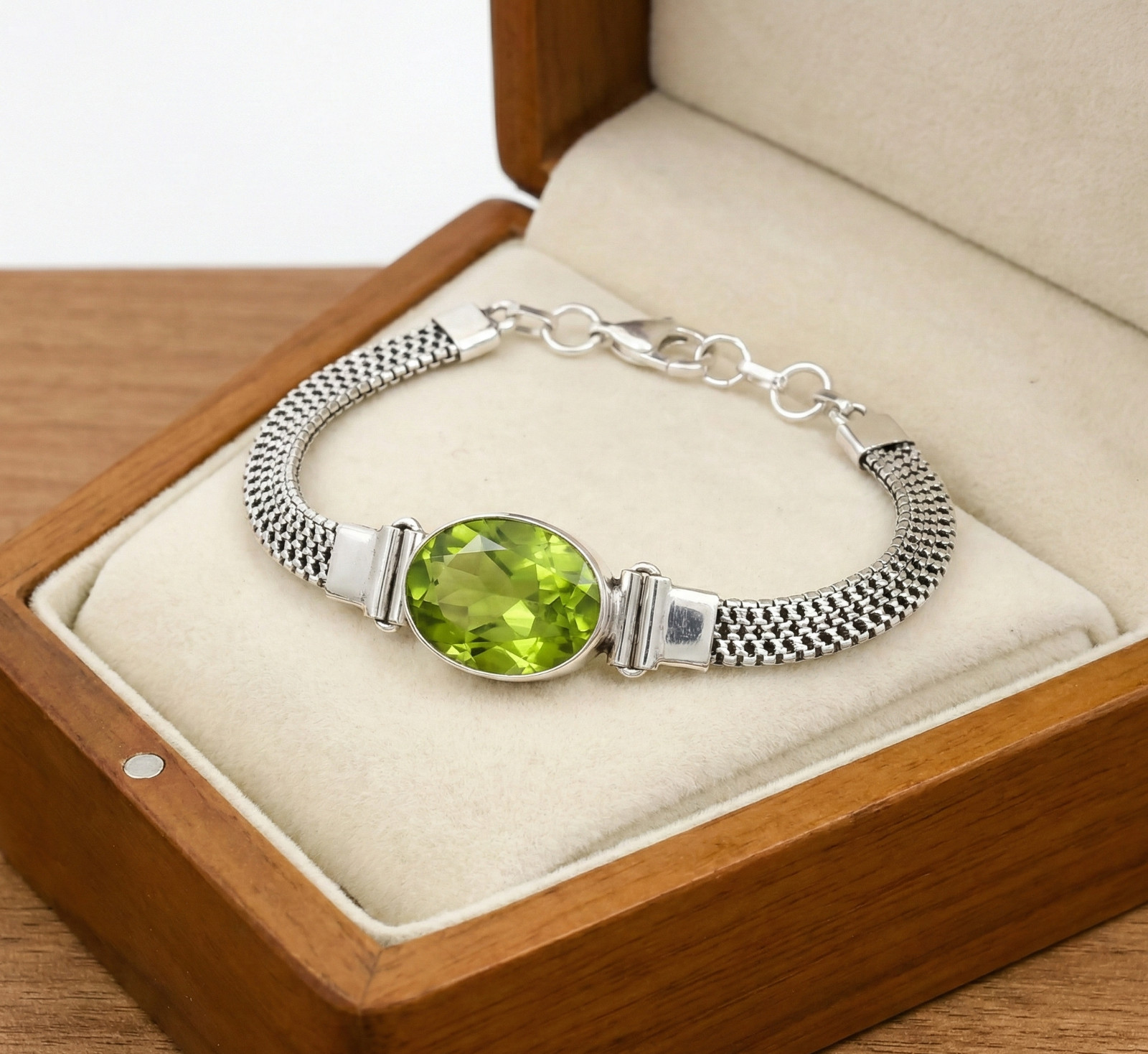 Green Peridot Gemstone Handmade 925 Sterling Silver Jewelry Chain Bracelet ADJ