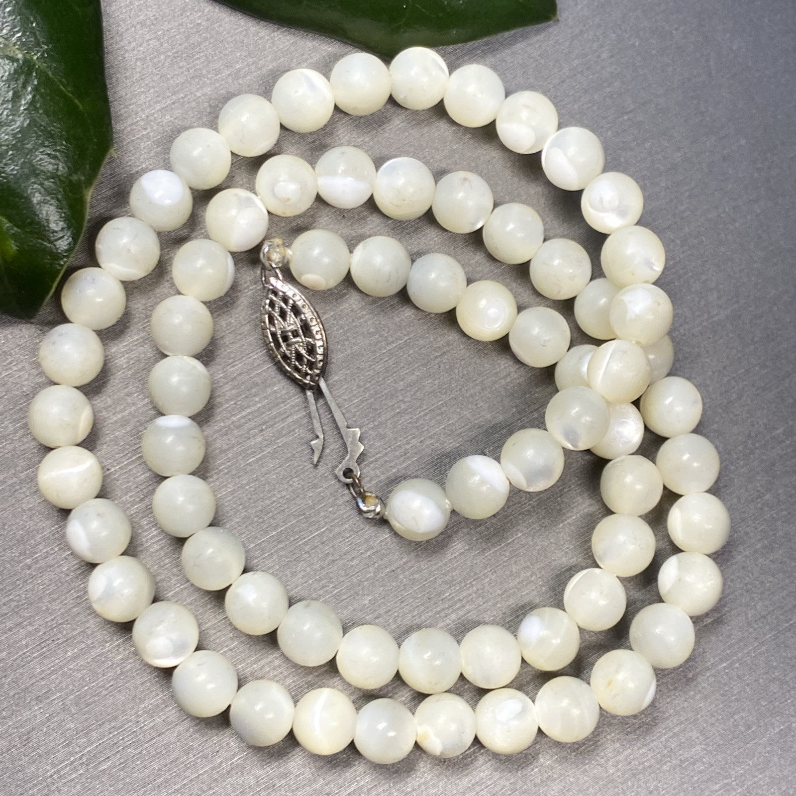 Vintage Art Deco Necklace Estate Fine Jewelry Pre-owned MOP Pearl Bead Sterling